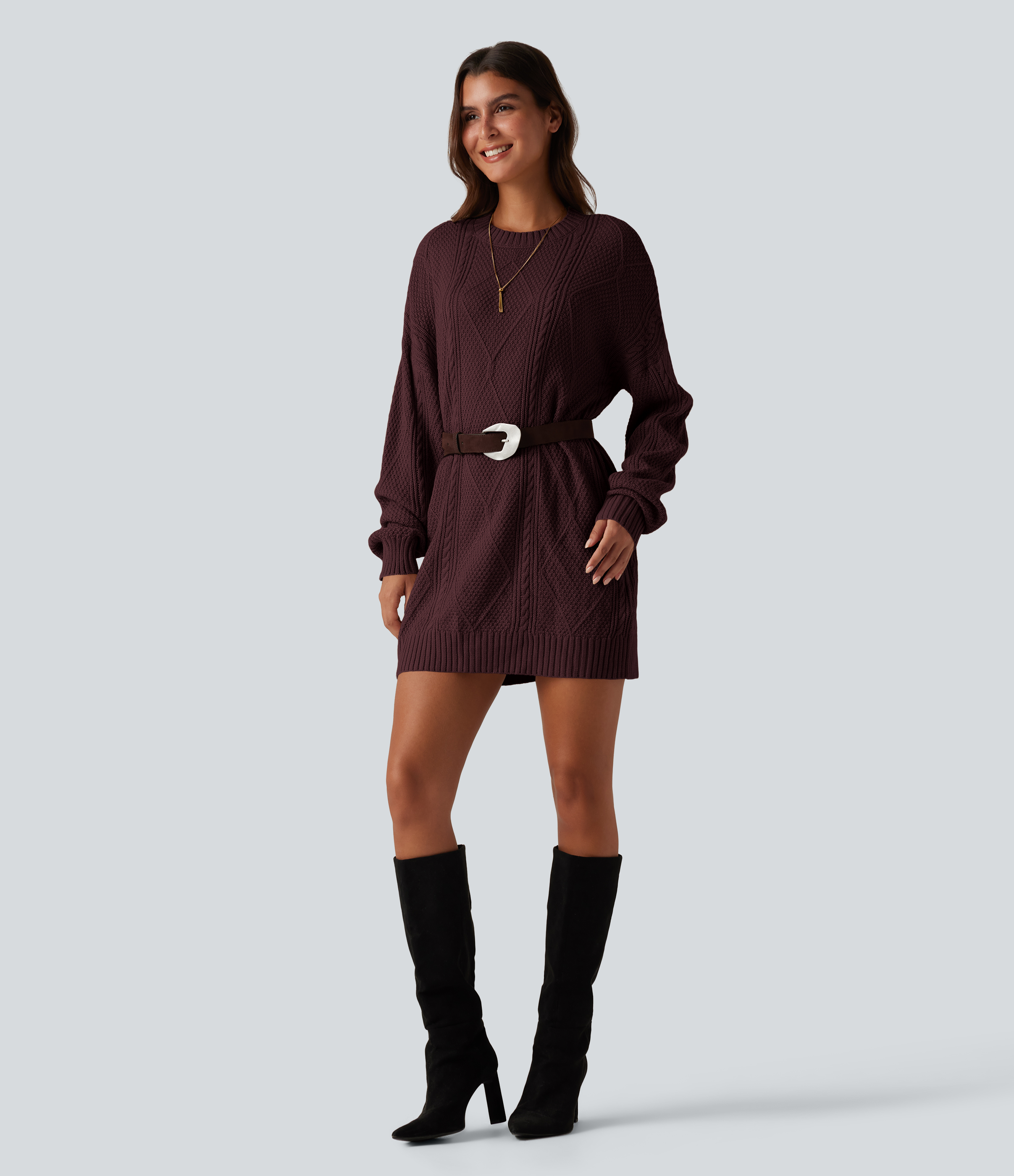 Robe pull mini en maille torsadée à encolure arrondie et manches longues