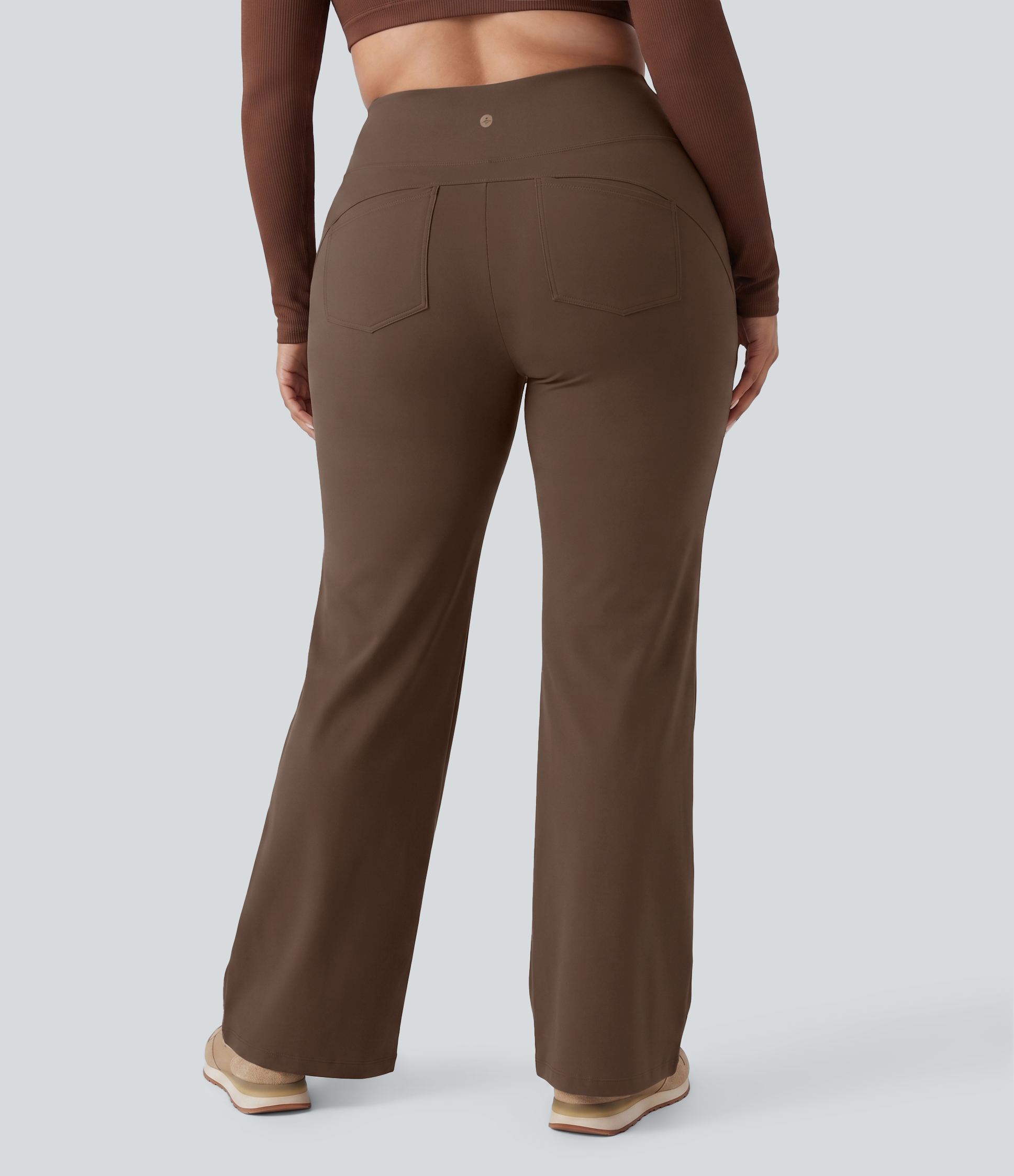 Sepia DayStretch plusstorlek högmidjade yogabyxor med magkontroll, vida ben och lössittande passform, med fickor / 2