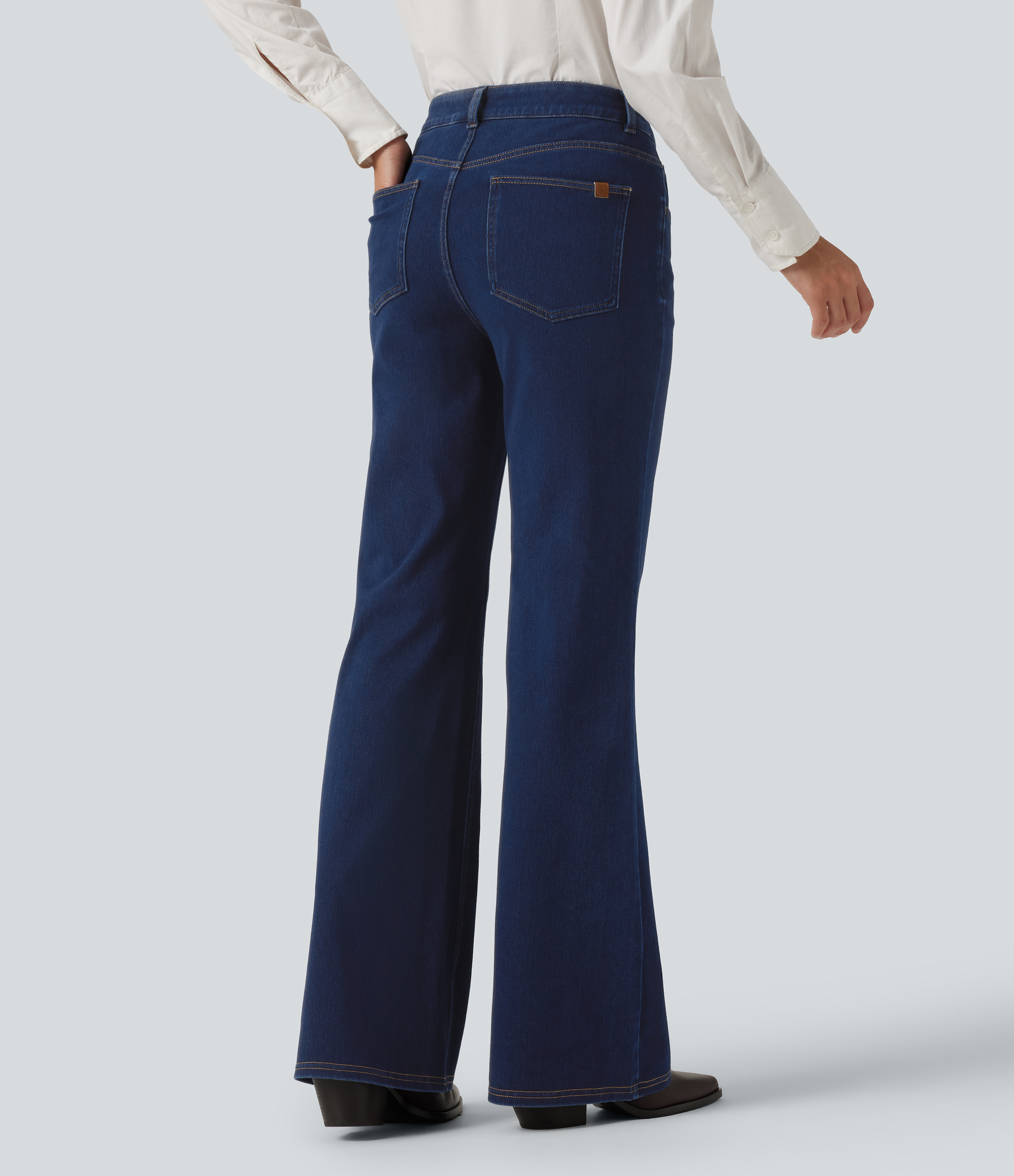 Pageant Blue Denim Halara Flex™ jean décontracté évasé taille mi-haute avec poches / 2
