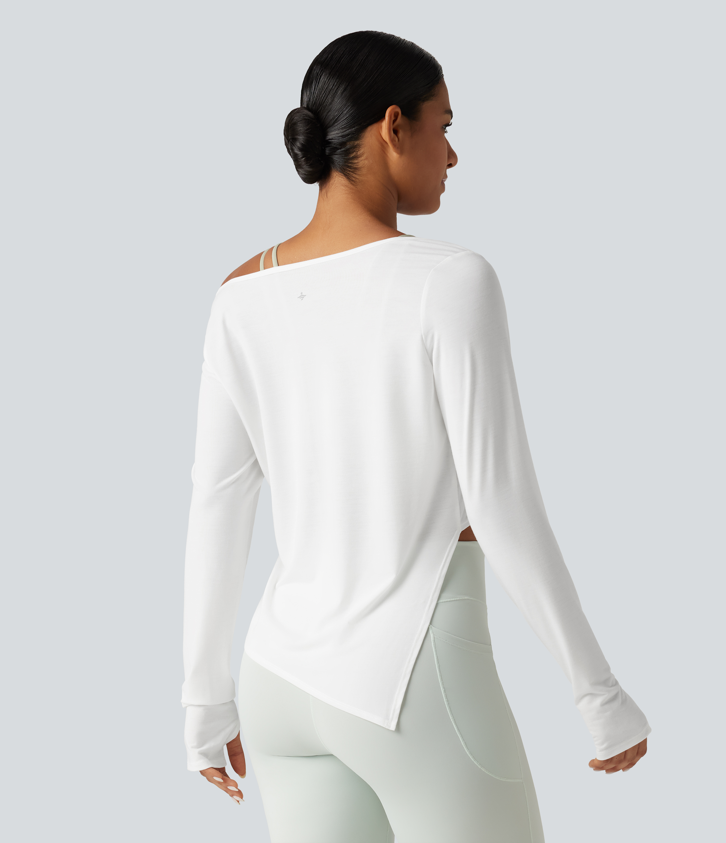 White Long Sleeve Thumb Hole Twisted Quick Dry Yoga Sports Top / 2