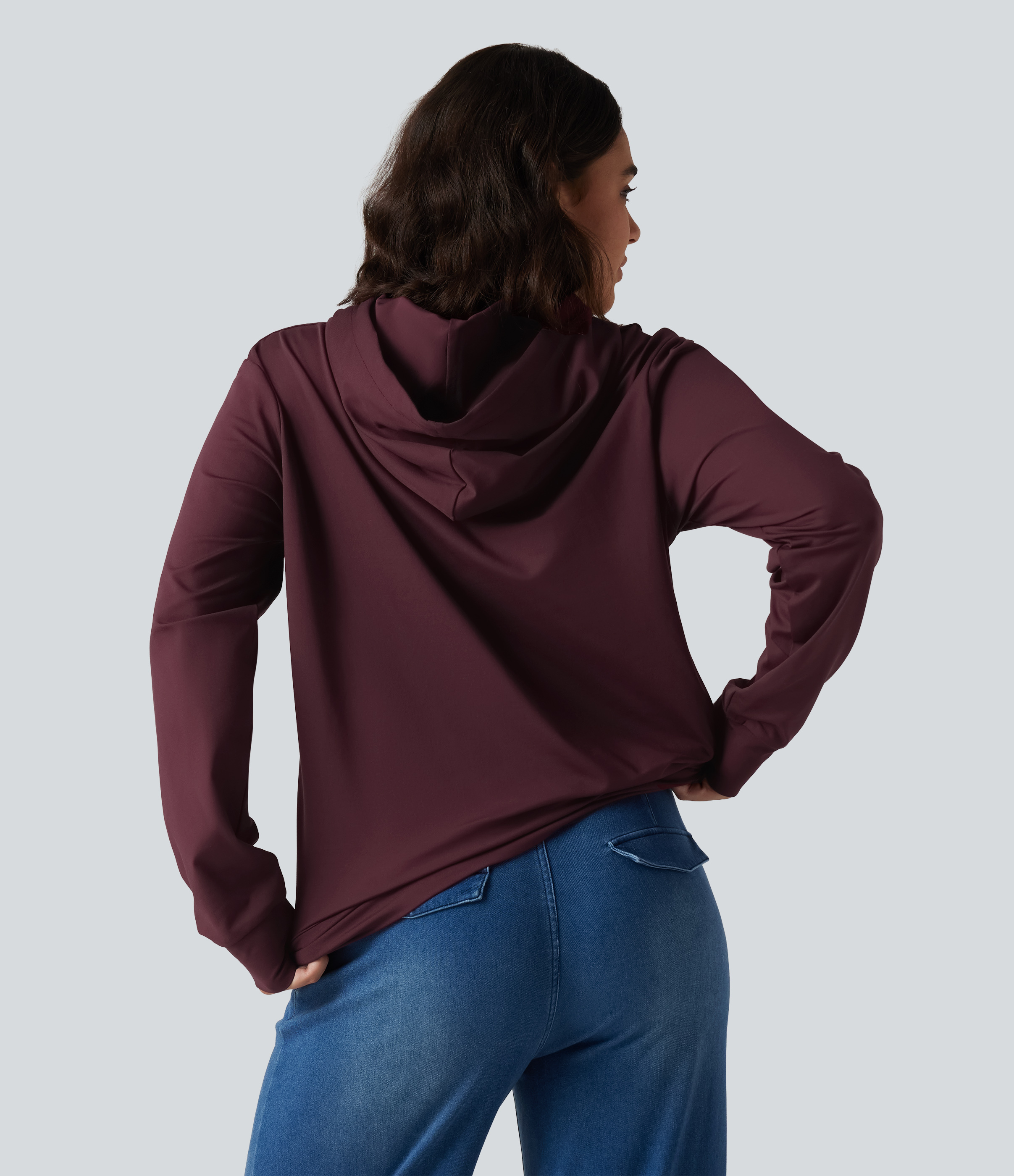 Windsor Wine Hooded Long Sleeve Lounging Sweatshirt with Pocket / 2