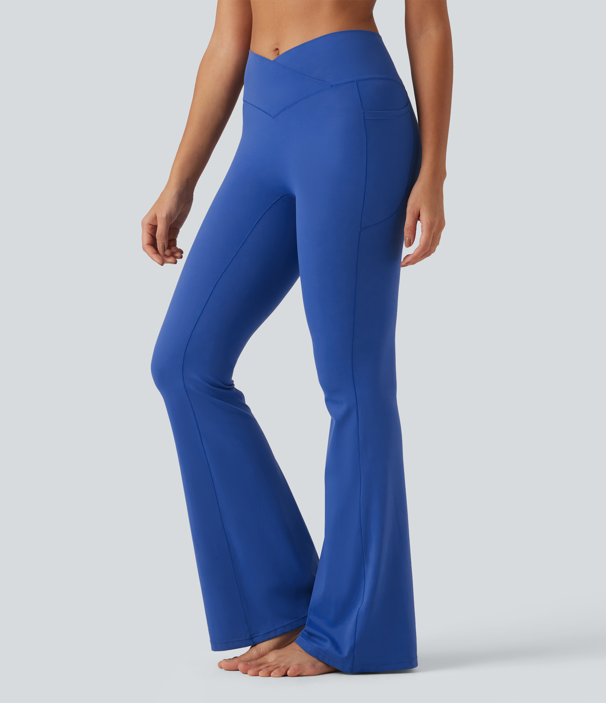 SoftlyZero™ Leggings de yoga taille haute à ceinture croisée, coupe évasée, avec poches