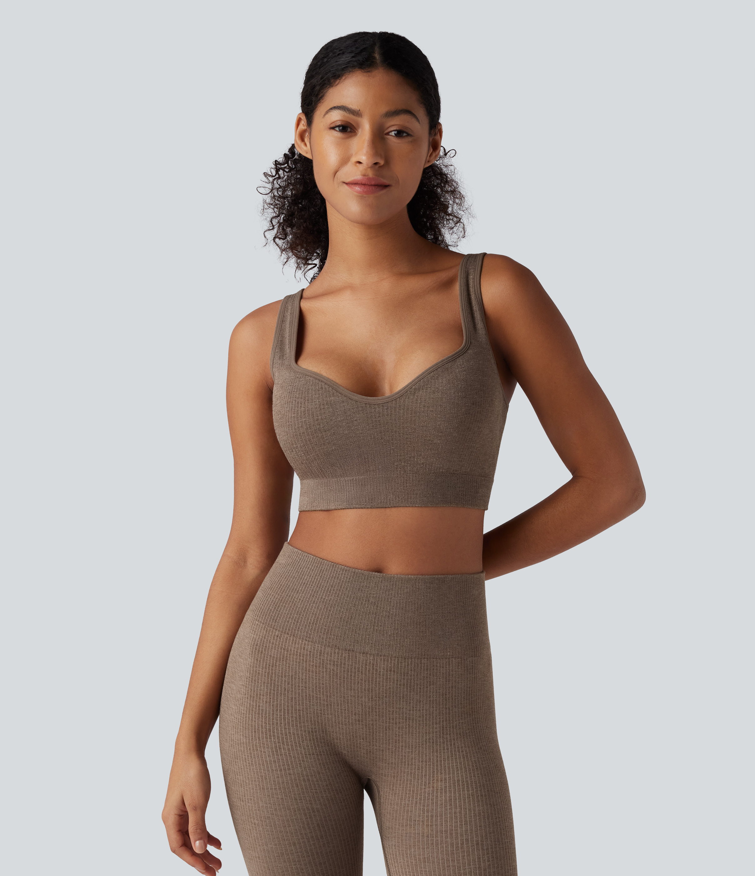Caribou OneForm Seamless Flow Brassière de sport push-up chaude yoga à maintien léger avec bonnets moulés / 2