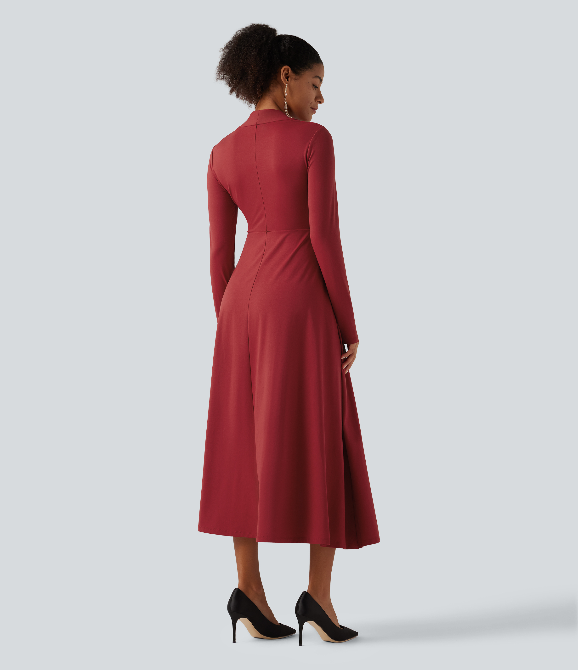 Emboldened Queen Anne Neck Long Sleeve A-Line Party Midi Dress with Pockets / 2
