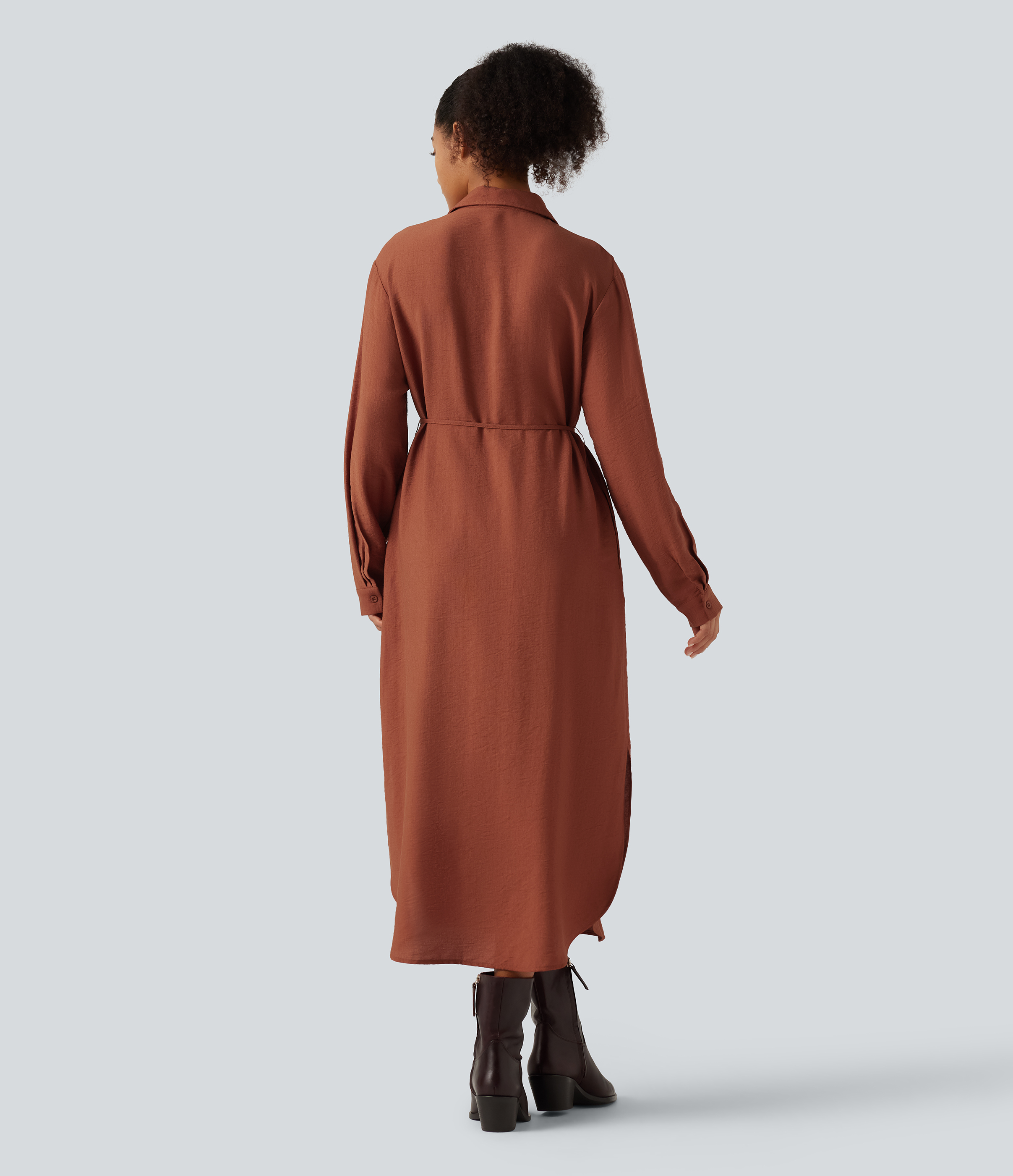 Burnt Brick Lässiges Hemdkleid mit Kragen, mehreren Taschen, langen Ärmeln, Gürtel und geschlitztem Saum / 2