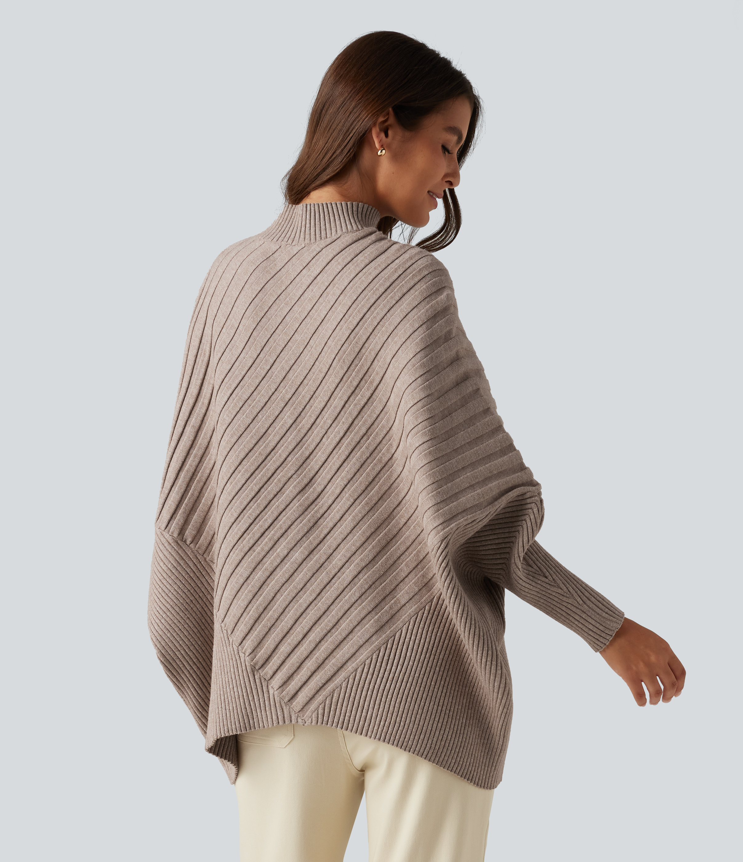 Humus Lässiger Oversize-Langarm-Pullover mit hohem Kragen und Fledermausärmeln / 2