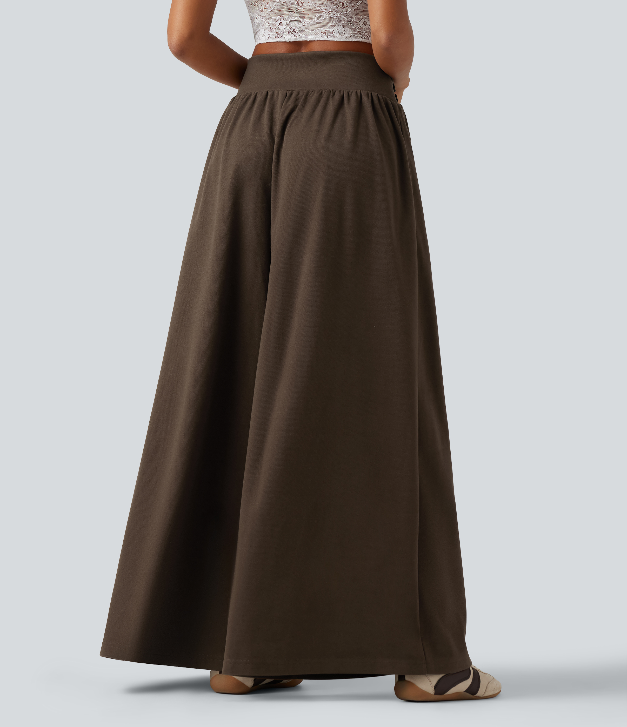 Demitasse High-Waist, taillenformende, weite, lässige Hosen mit Taschen / 2