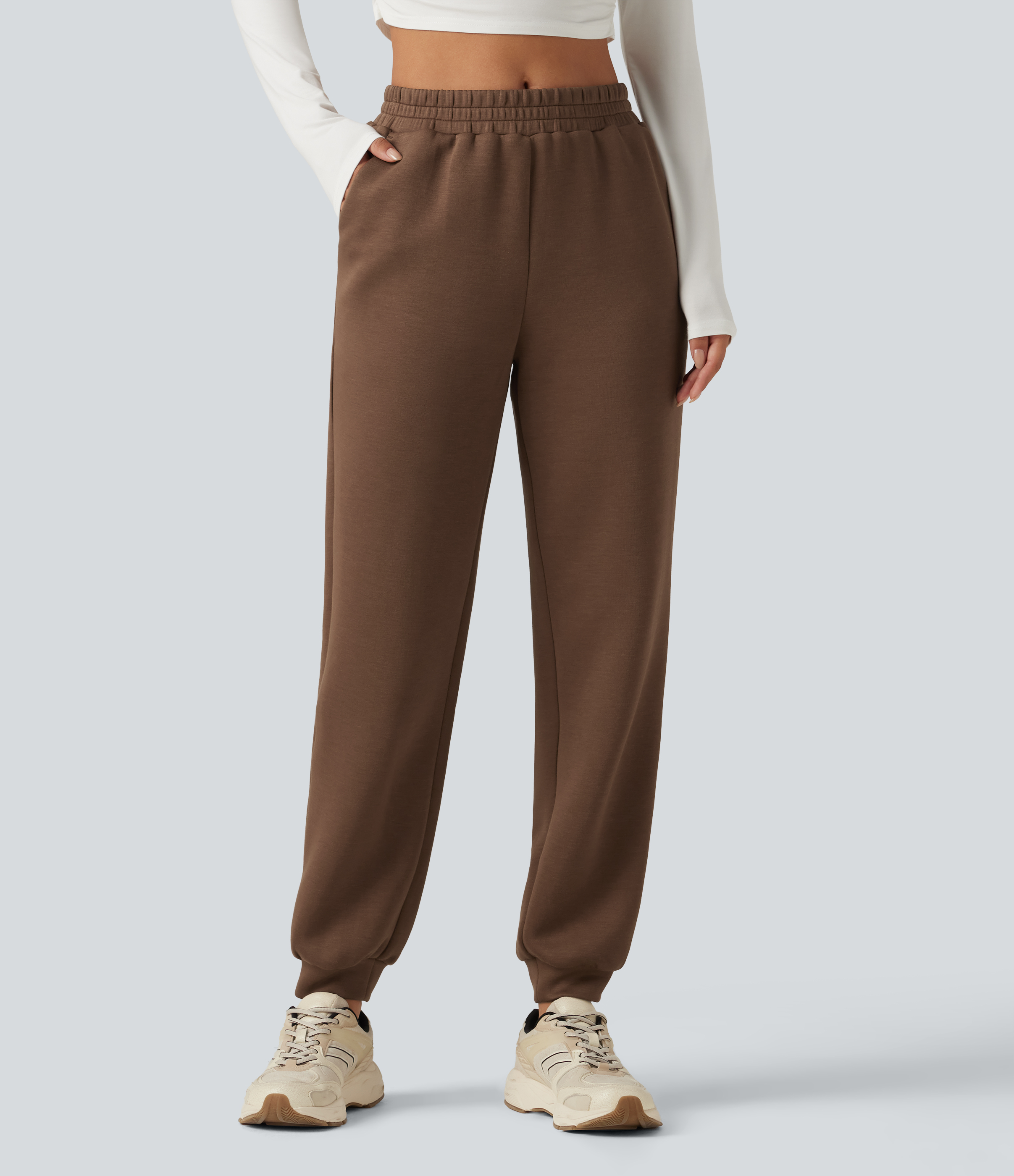 SpacerTek™ pantaloni casual in felpa a vita media, dal taglio affusolato, con tasche