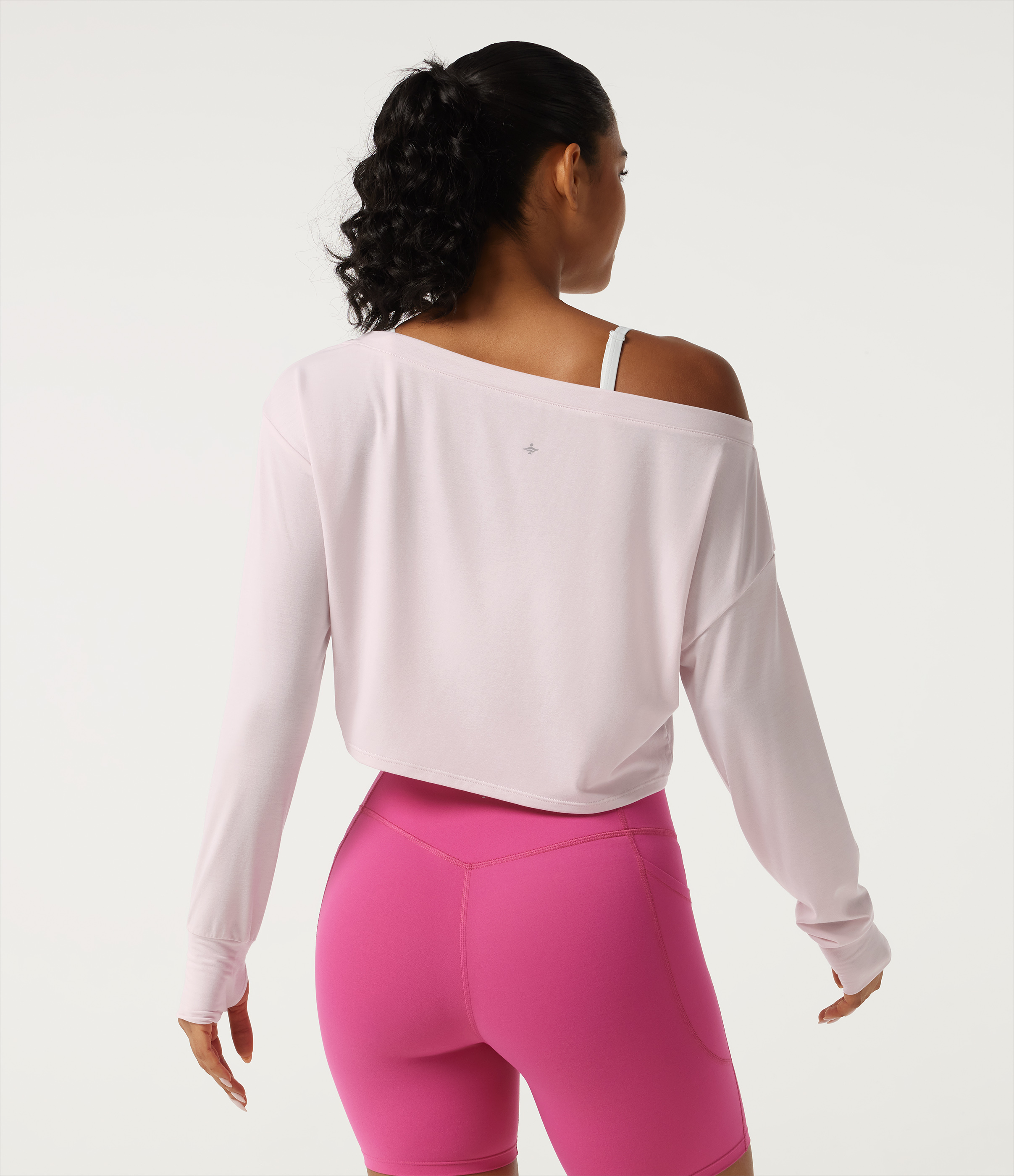 Pale Lilac Top asymétrique (une épaule) pour yoga et sport, à manches longues avec passe-pouce, en tissu à séchage rapide. / 2