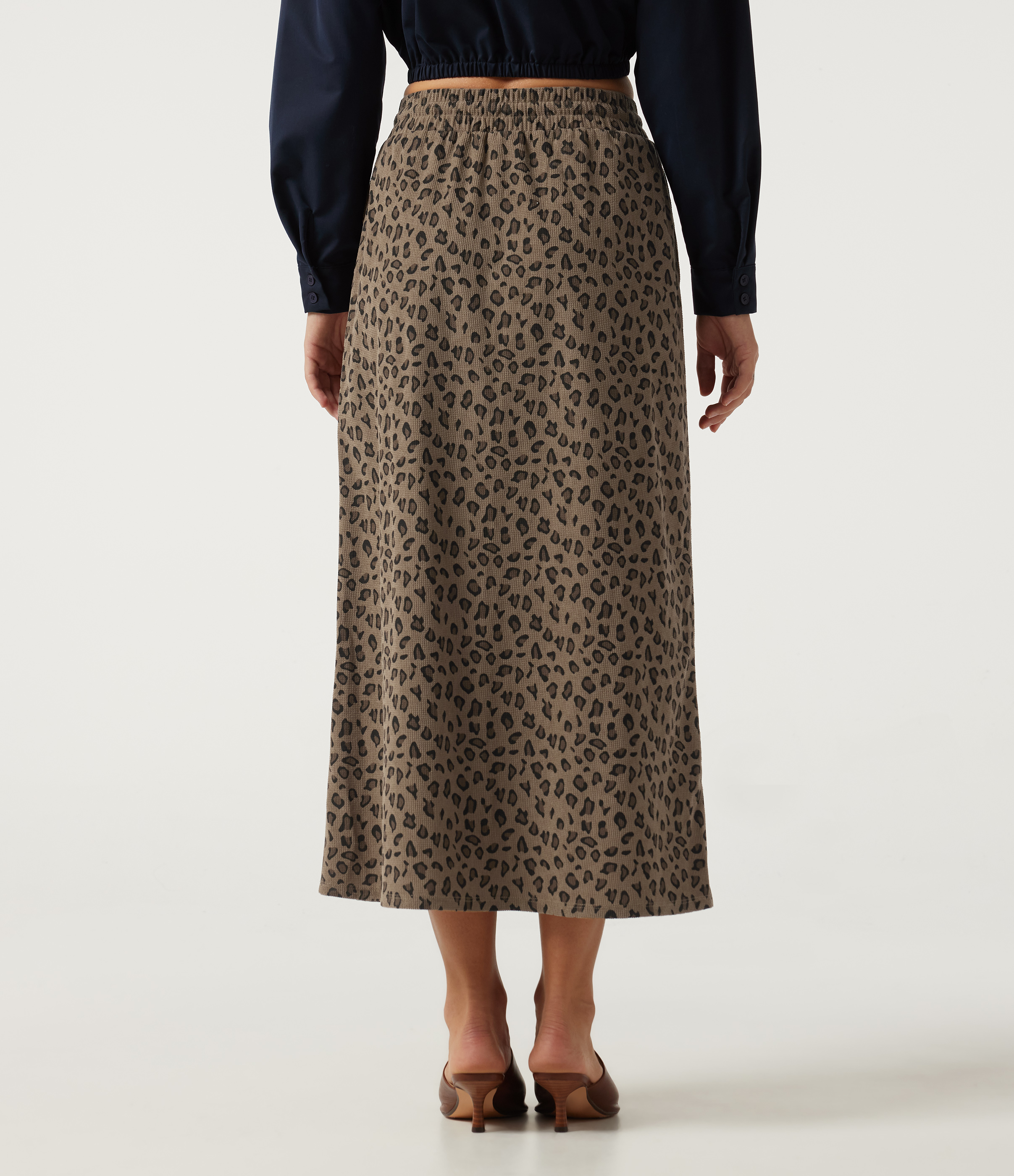 Black Coffee Leopard Print High Waisted Drawstring Leopard Print A-Line Casual Midi Skirt with Pockets / 2