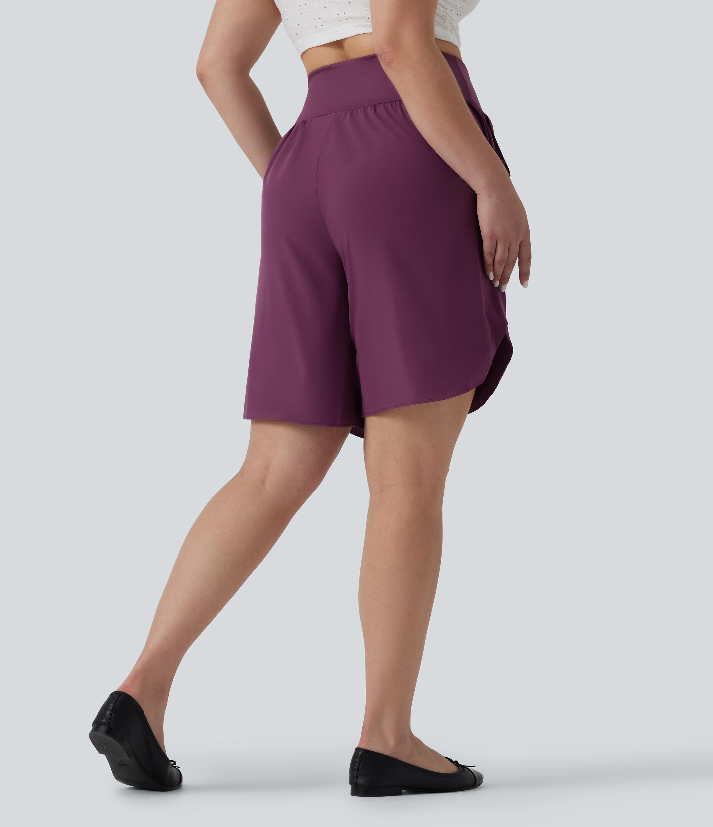 Amaranth Plus Size Breezeful™ High Waisted Resort Shorts 8" with Pockets / 2
