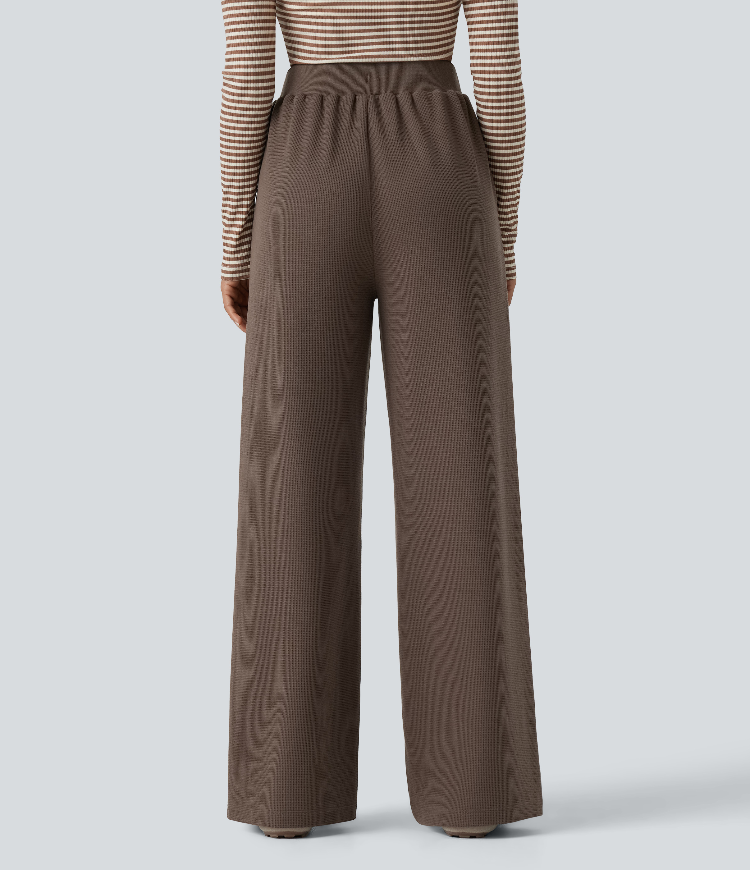 Canteen Pantalon décontracté droit taille haute en tissu gaufré, à cordon et poches / 2