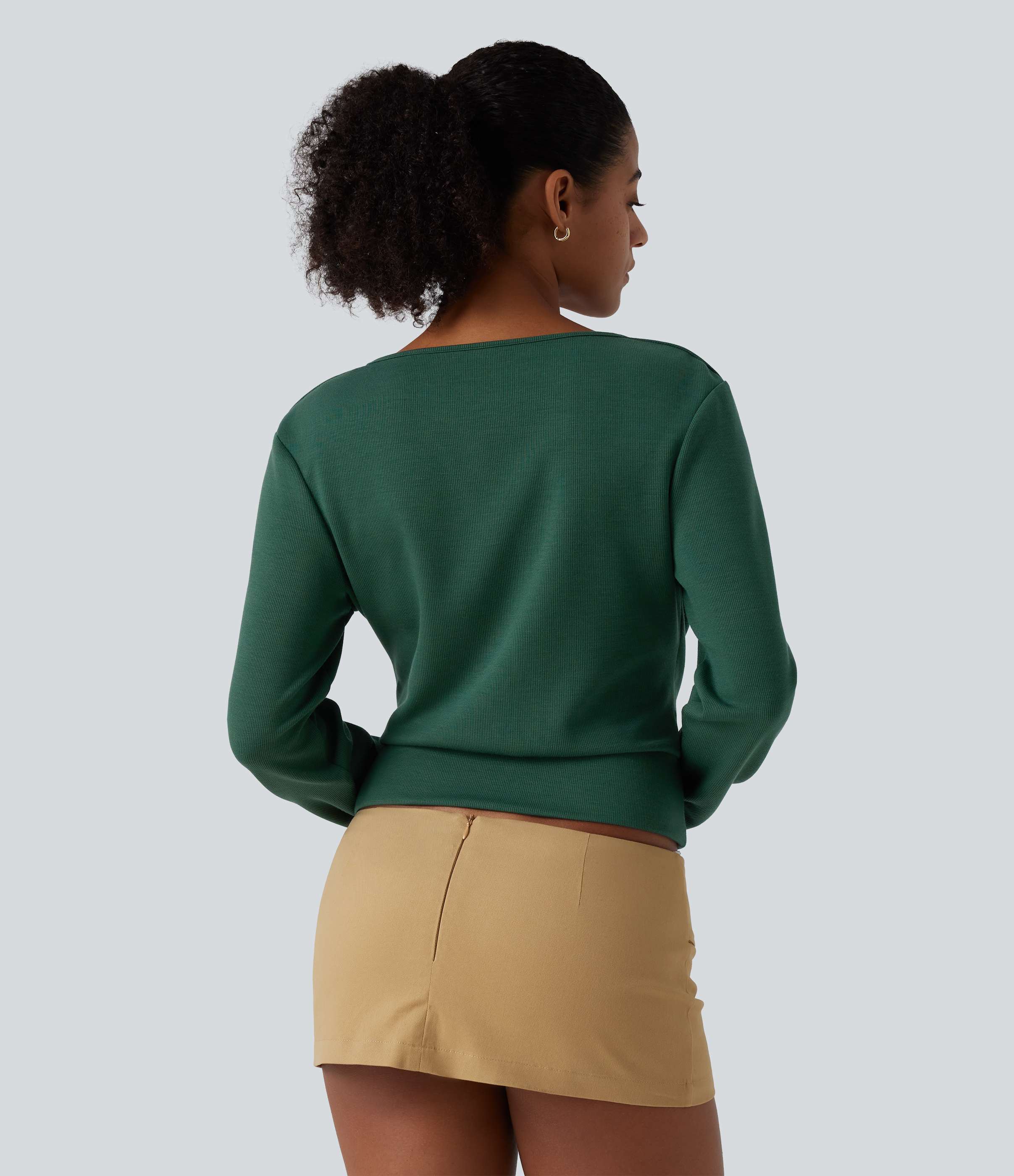 Deep Fir Green V Neck Long Sleeve Crossover Ruched Yoga Sweatshirt / 2