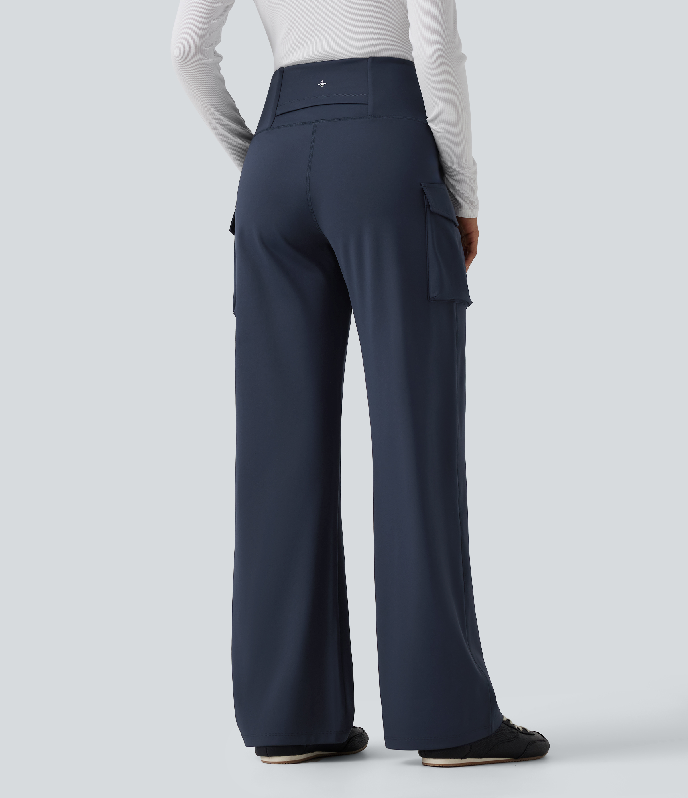 Slate Echo Pantalones cargo informales de tiro alto con control abdominal, pernera recta y bolsillos / 2