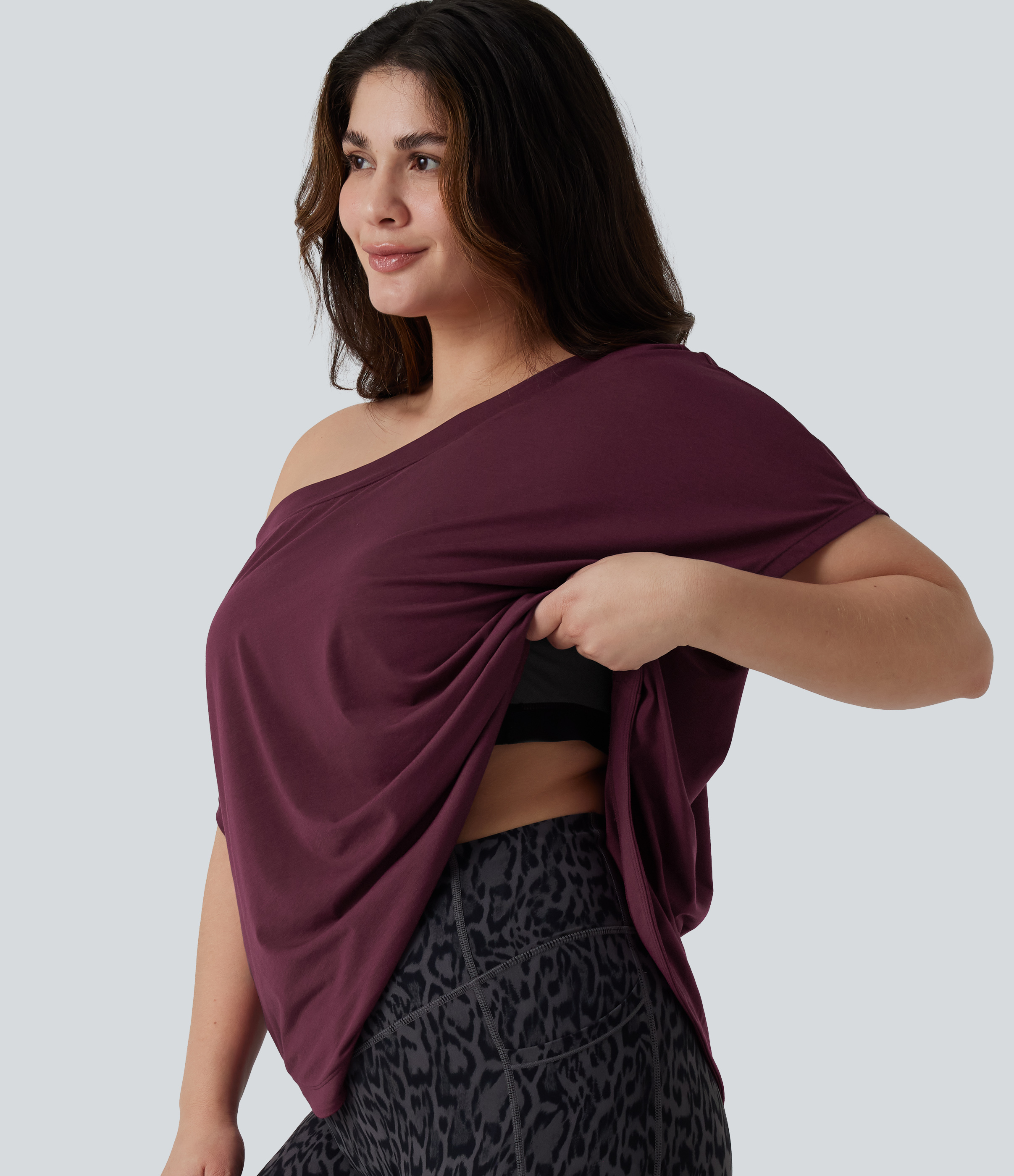 Plus Size One Shoulder Short Sleeve Curved Hem Quick Dry Yoga Sports Top with Built-in Bra