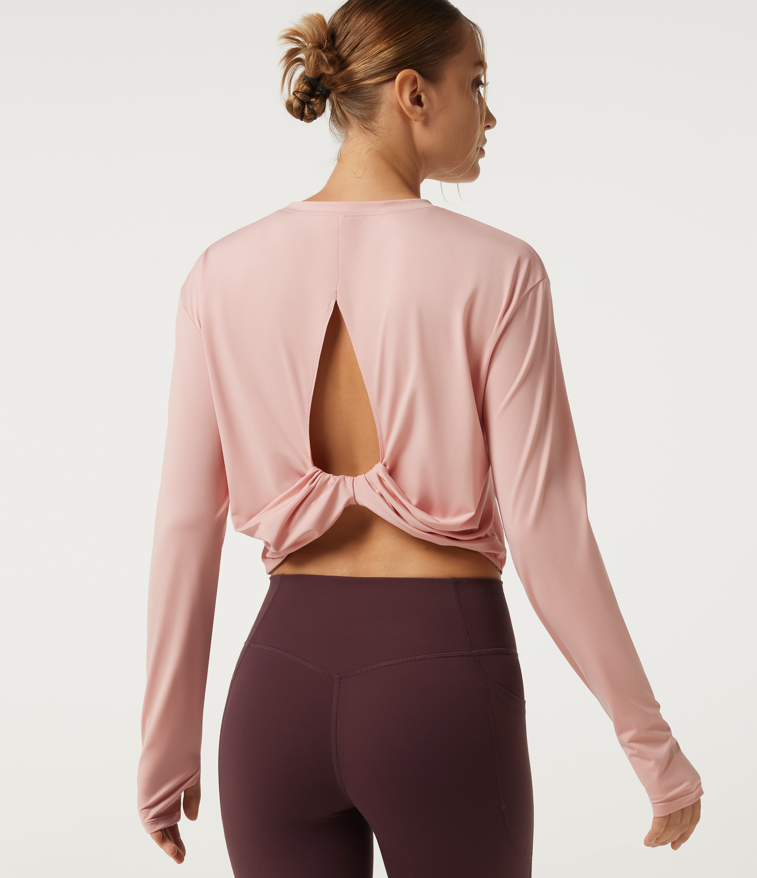 Round Neck Long Sleeve Cut Out Yoga Sports Top