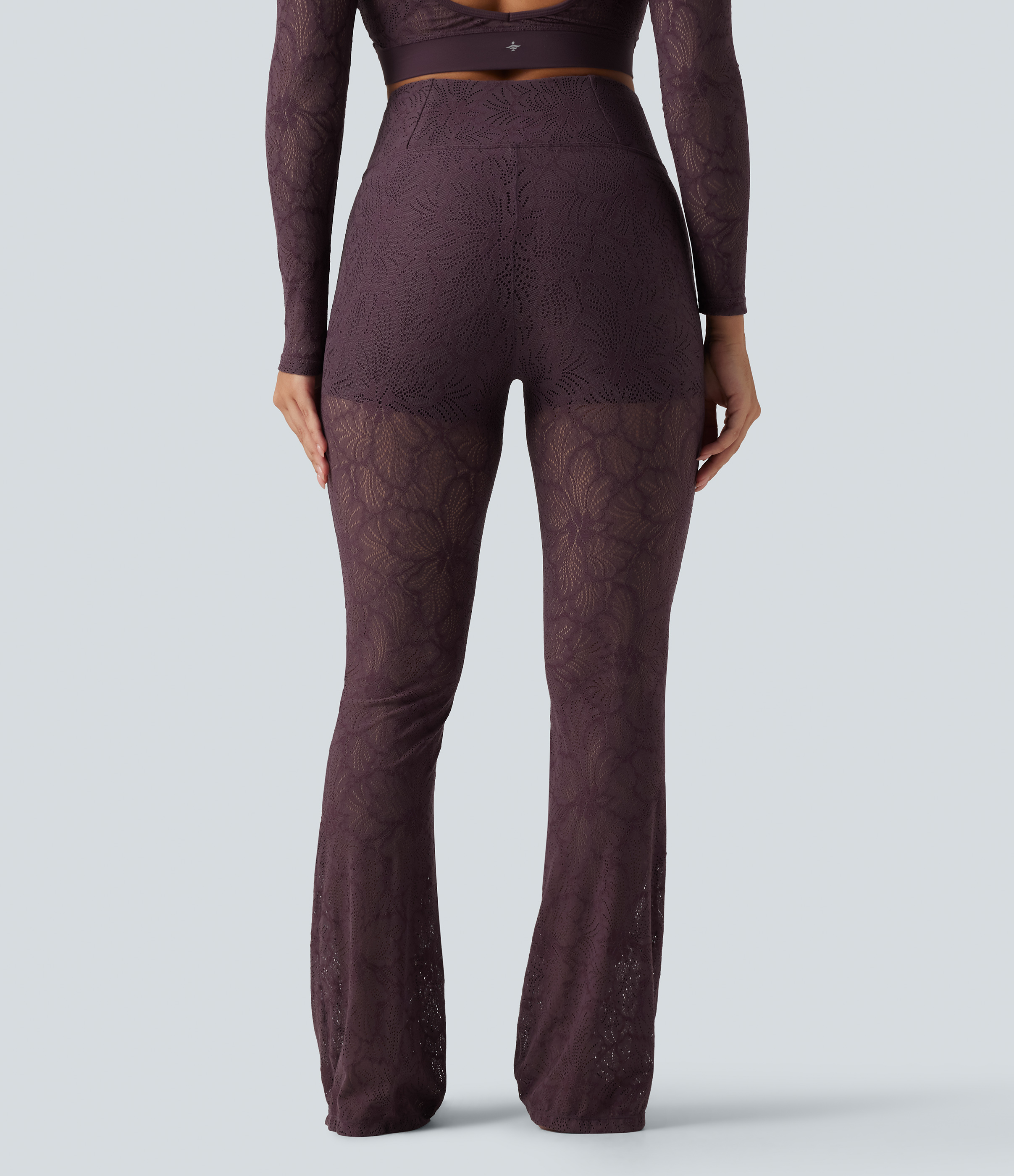 Dusky Evening purple Halara UltraSculpt™ kõrge vöökohaga joogaleggingsid kõhtu toetava efektiga, kontrastse pitsiga, laieneva sääreosaga ja taskuga / 2