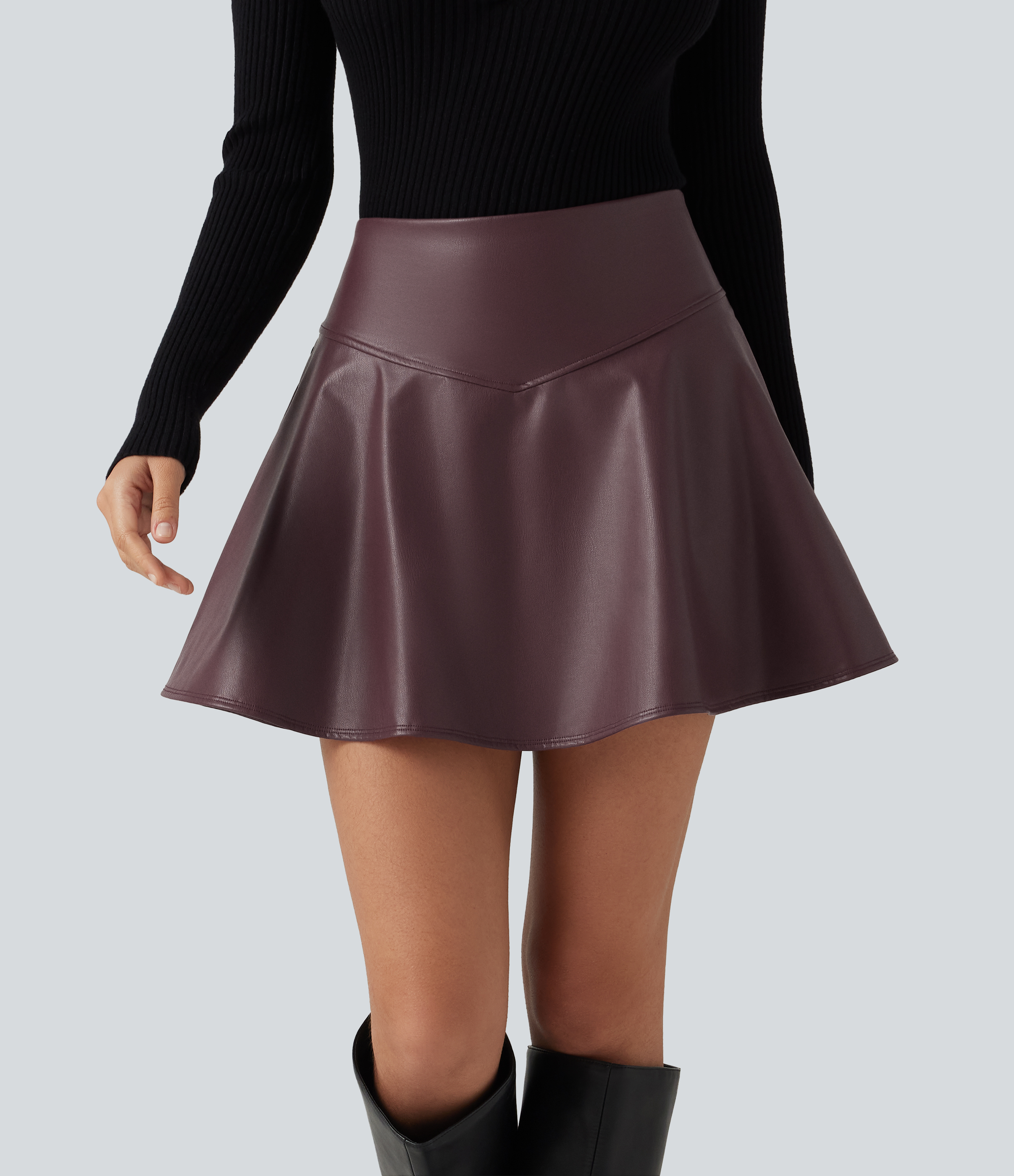 Jupe-short mini en simili doublé polaire taille haute gainante avec poches