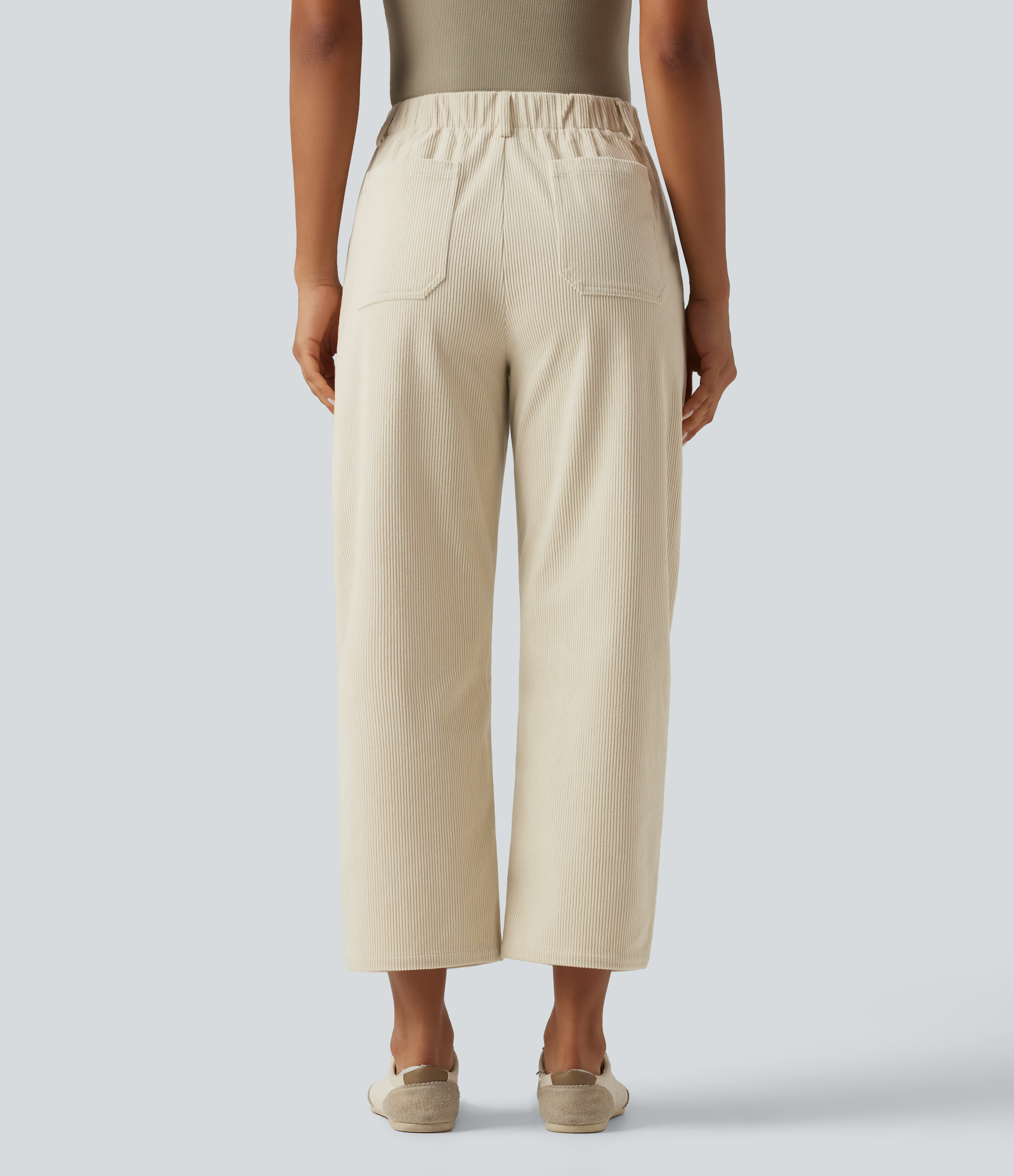 Cream Mist Ribbed Calças casuais de cintura alta em veludo cotelê, com perna em formato de barril e bolsos / 2