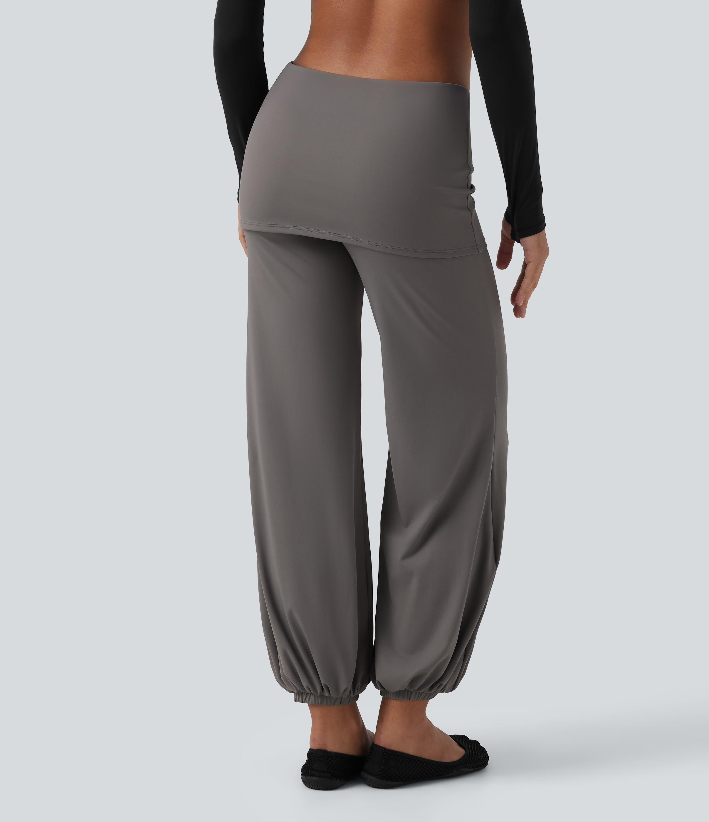 Steeple Gray SoftlyZero™ Airy Low Rise Tapered InstantCool Yoga Skirted Joggers with Pockets / 2