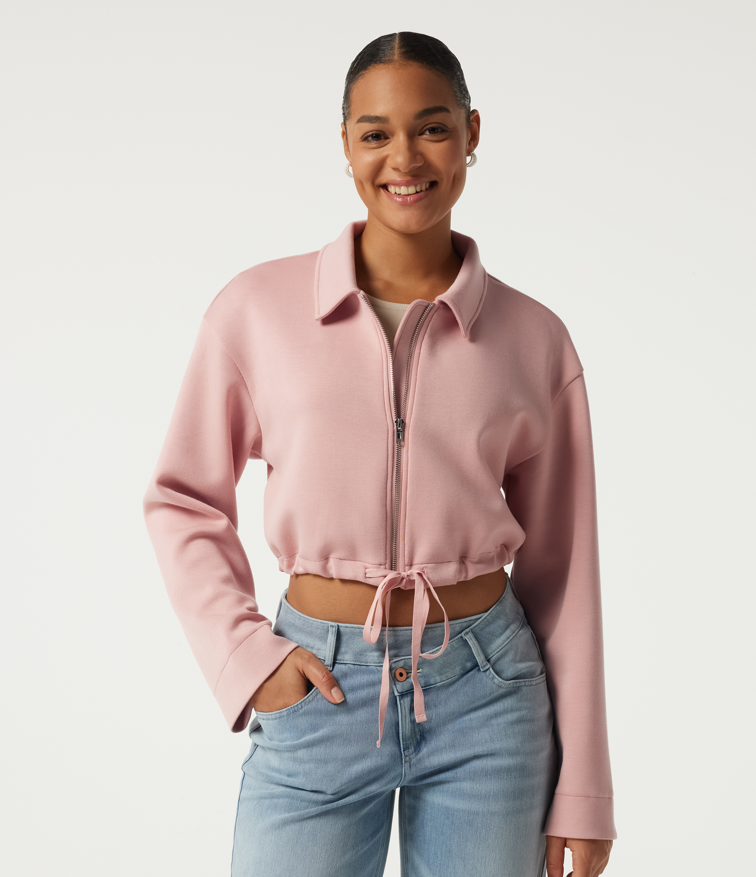 Lässige Jacke mit Seitentaschen und langen Ärmeln