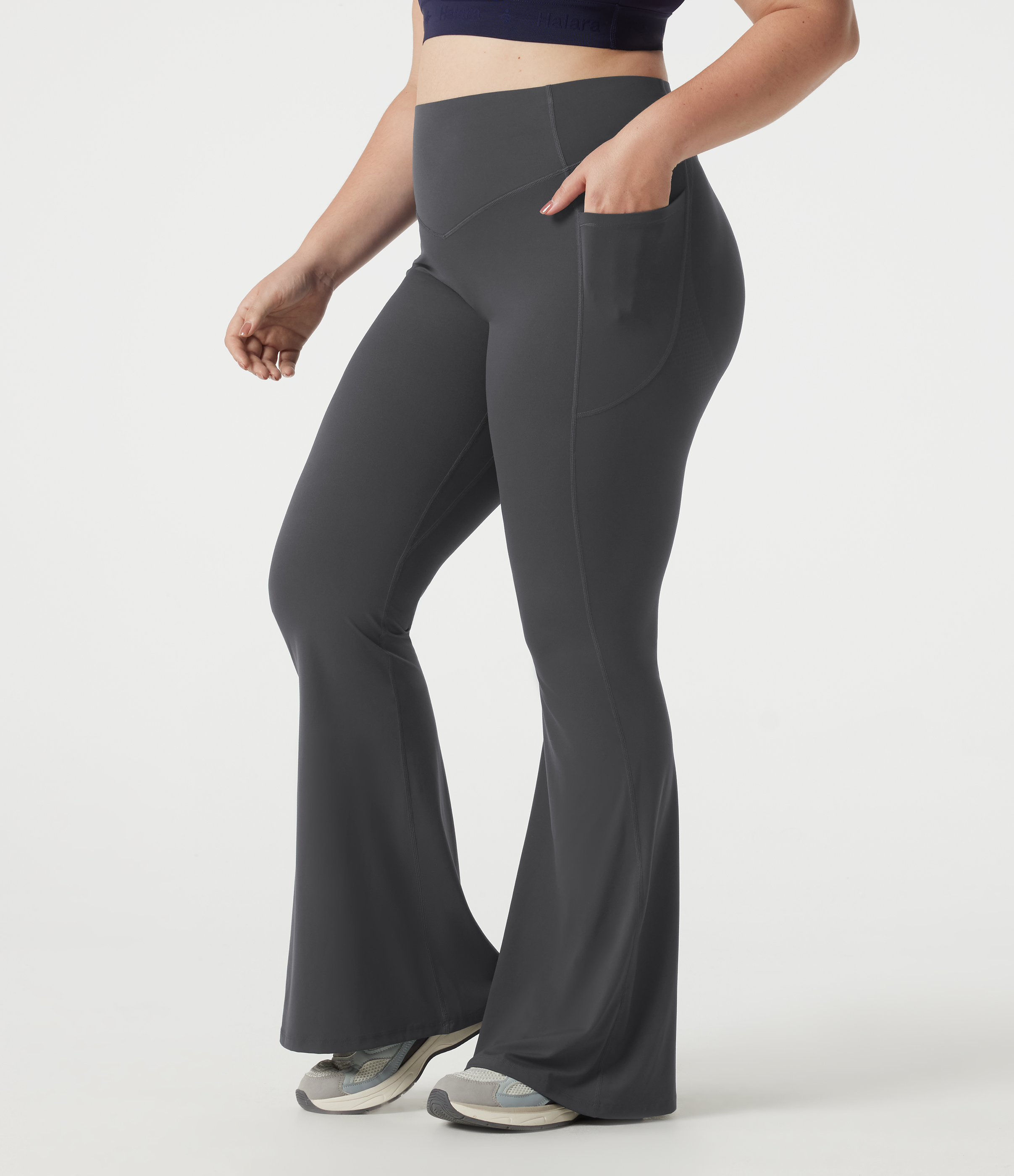 Halara UltraSculpt™ Plus Size High Waisted Scrunch Butt Lifting Tummy Control Shaping Yoga Flare Leggings with Pockets  - Volcanic Ash - 3X(reg