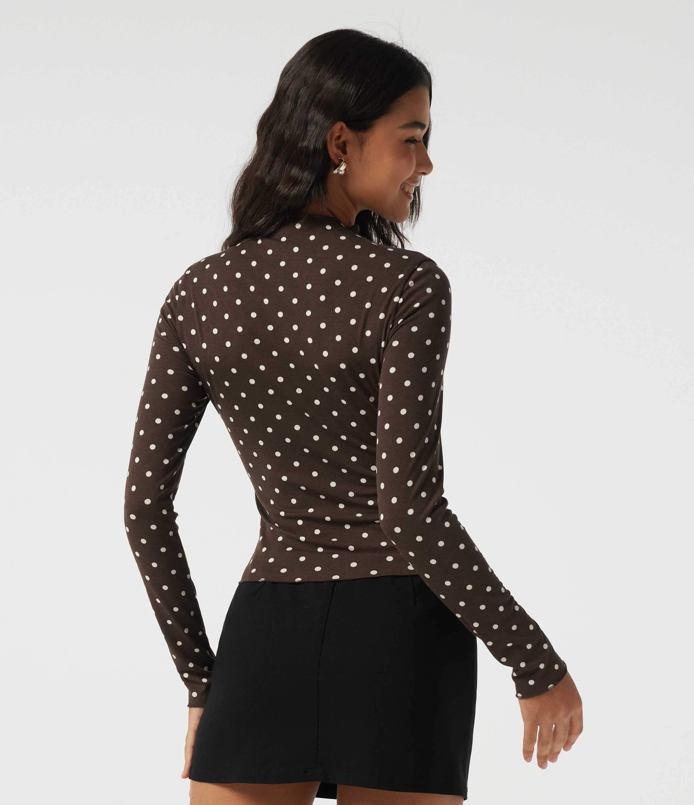 Cocoa Cream Dot Mock Neck Long Sleeve Polka Dot Slim Casual T-Shirt / 2
