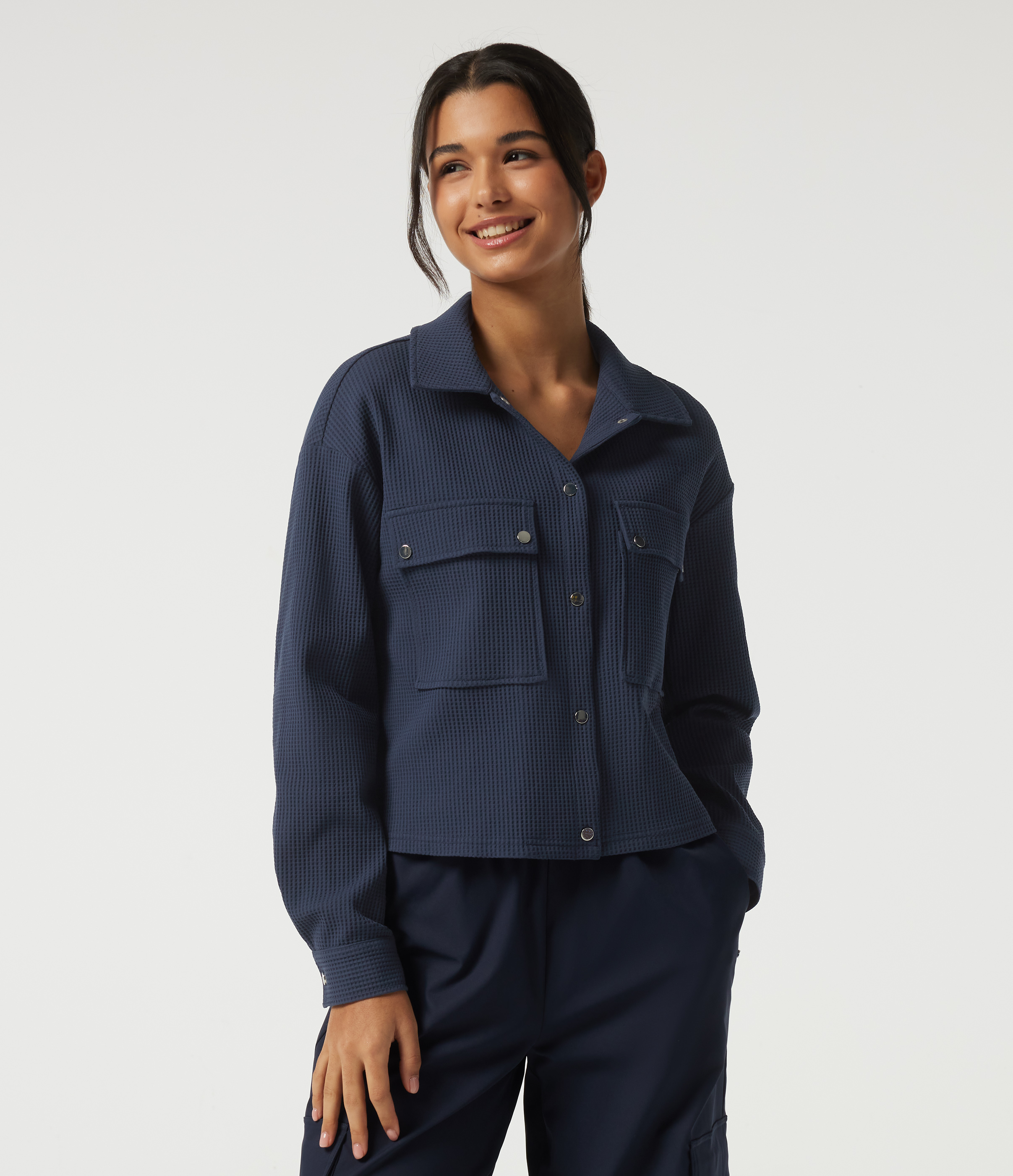 Midnight Blue Lässige Jacke mit Reverskragen, Brusttaschen, langen Ärmeln, überschnittenen Schultern und Waffelstoff / 2