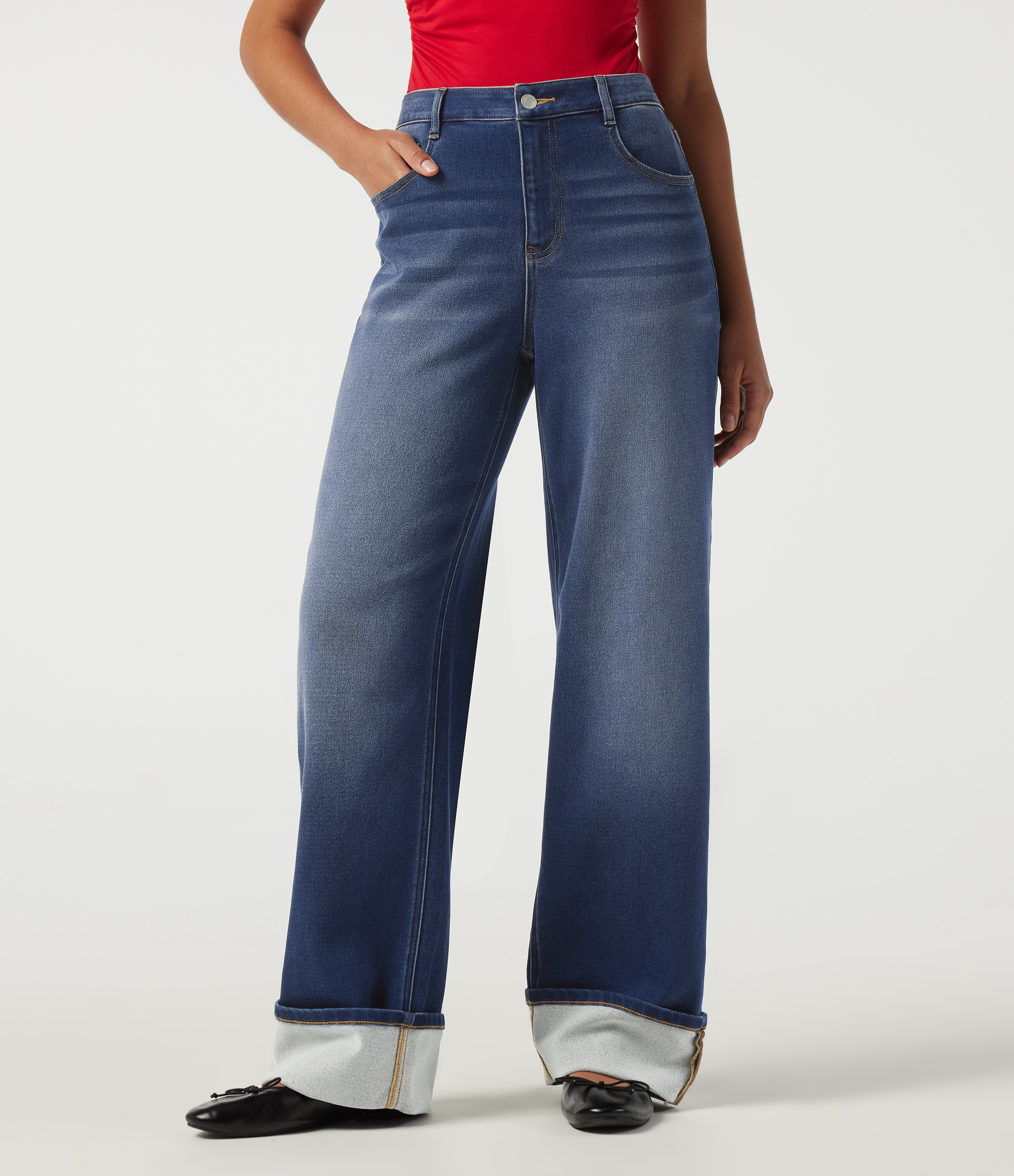 Mid Rise Straight Leg Casual Jeans with Pockets