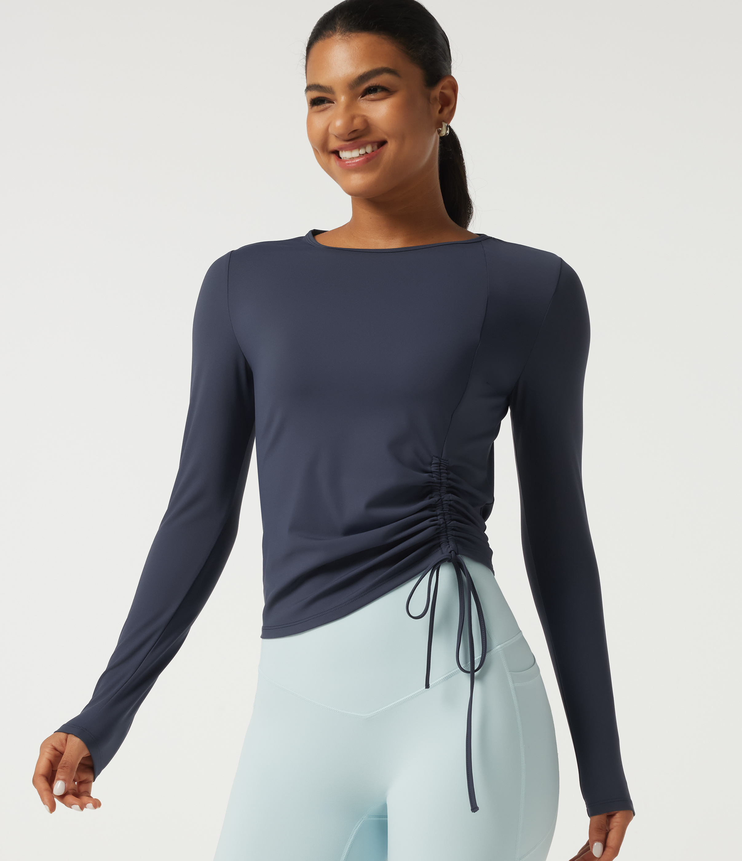 SoftlyZero™ Airy — haut de yoga et de sport à encolure ronde, manches longues froncées, technologie InstantCool