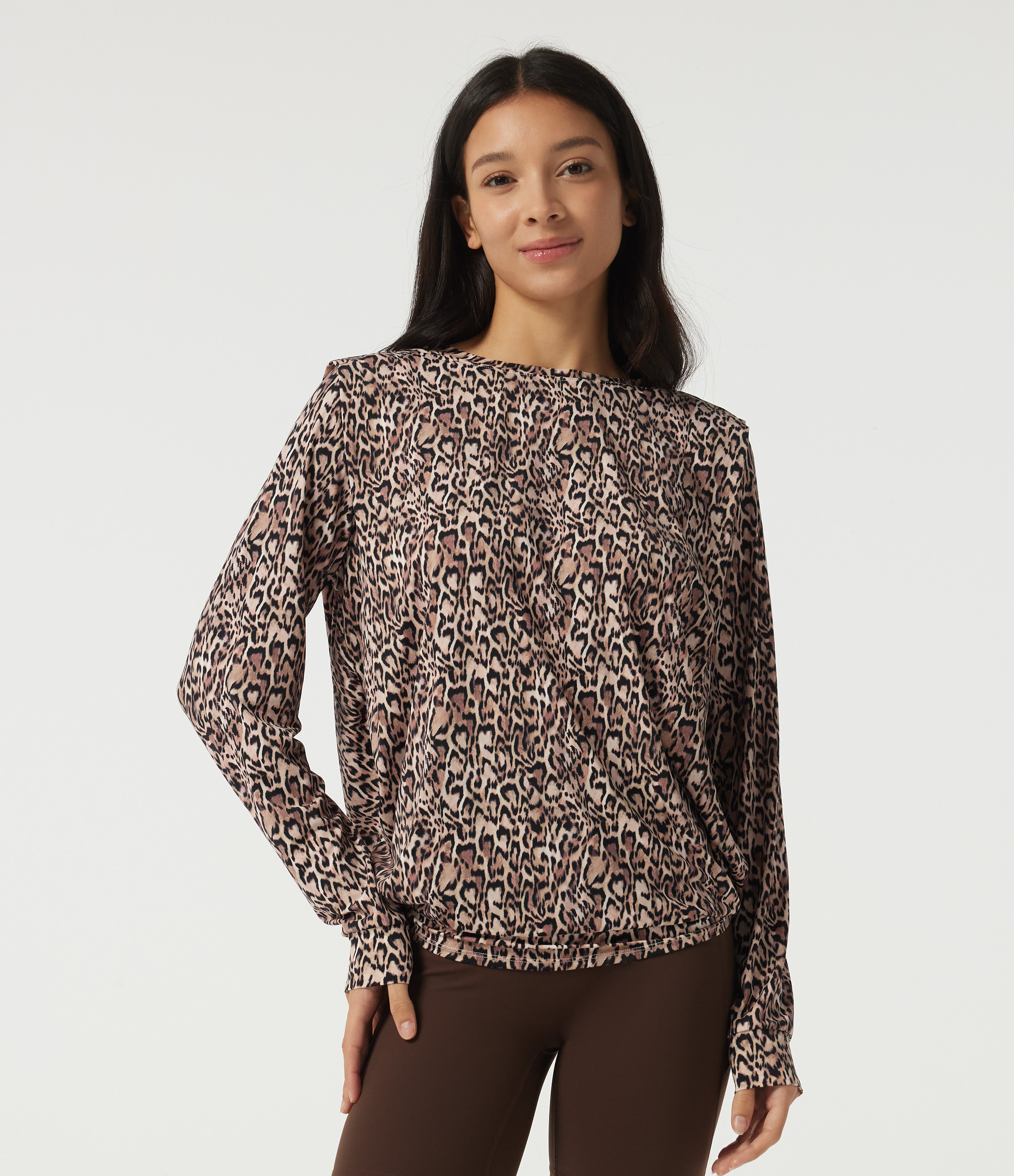 Round Neck Long Sleeve Boxy Leopard Print Pleated Workout Sports Top