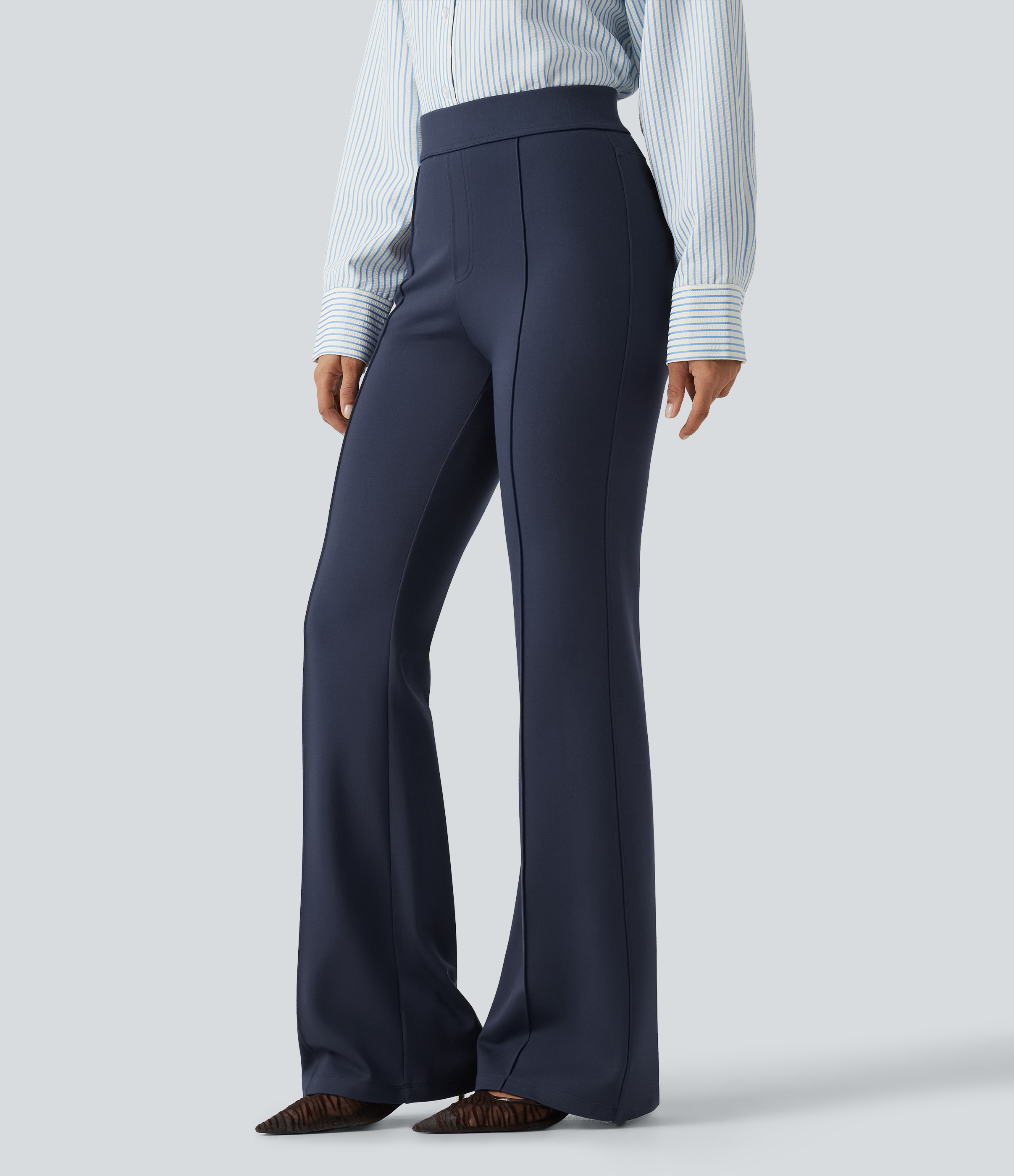Dress Blues Pantalon bootcut de bureau Halara Flex™ taille haute avec poches / 1