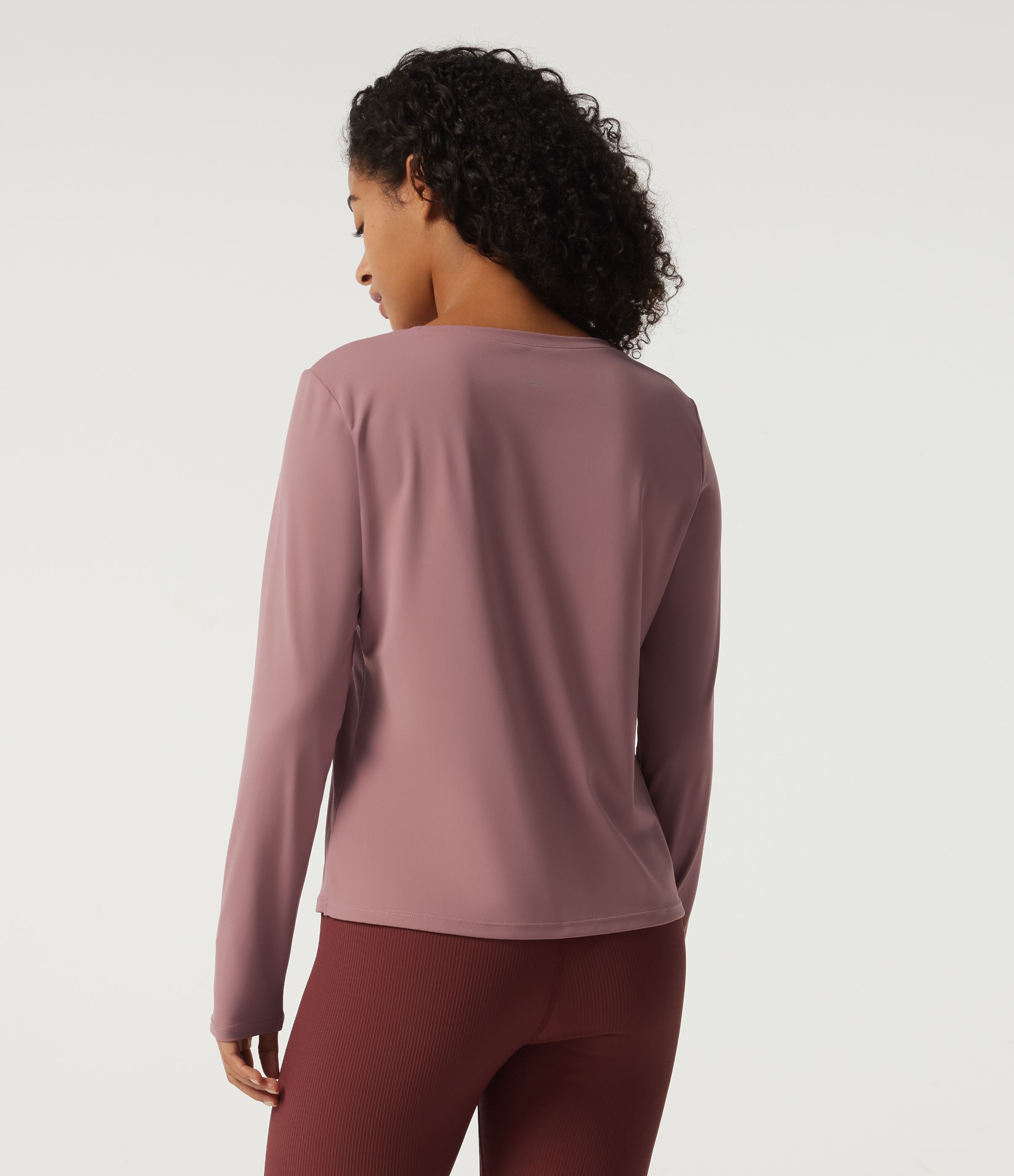 Nostalgia Rose Round Neck Quick Dry Long Sleeve Seam Split Hem Running Sports Top-UPF50+ / 2