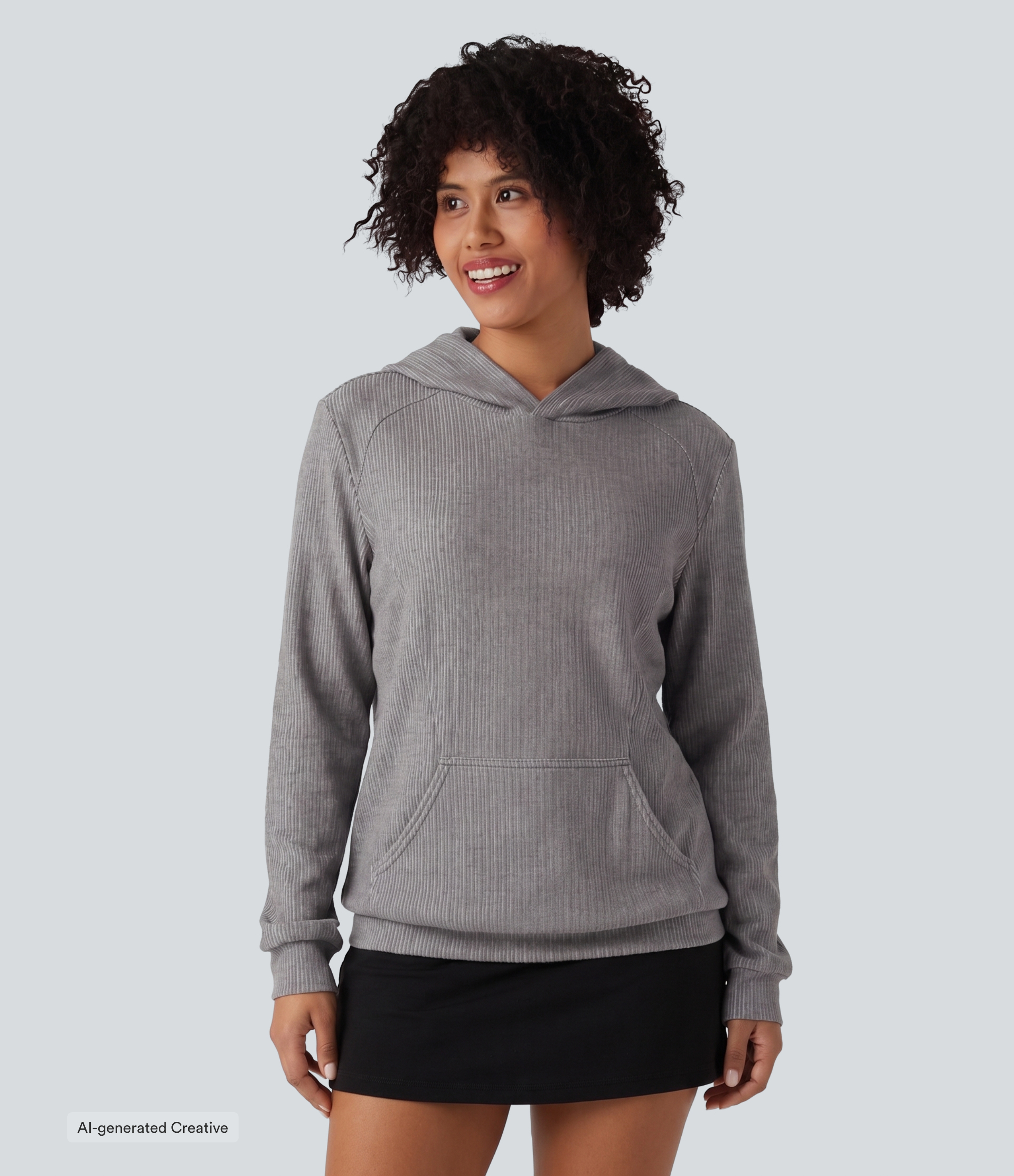Gerippter, lässiger Kapuzenpullover mit langen Ärmeln und Tasche