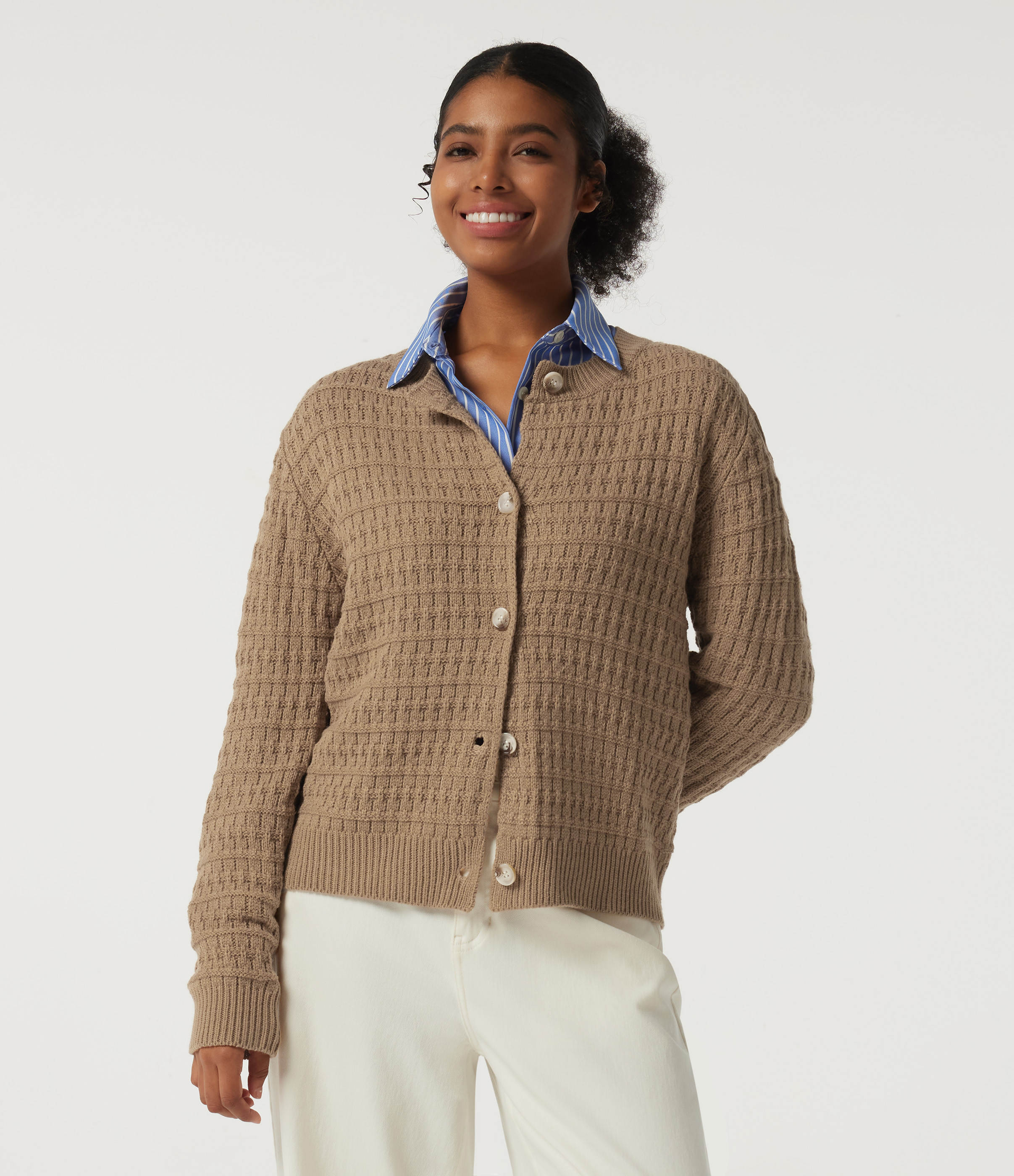 Cardigan de bureau à col rond et manches longues