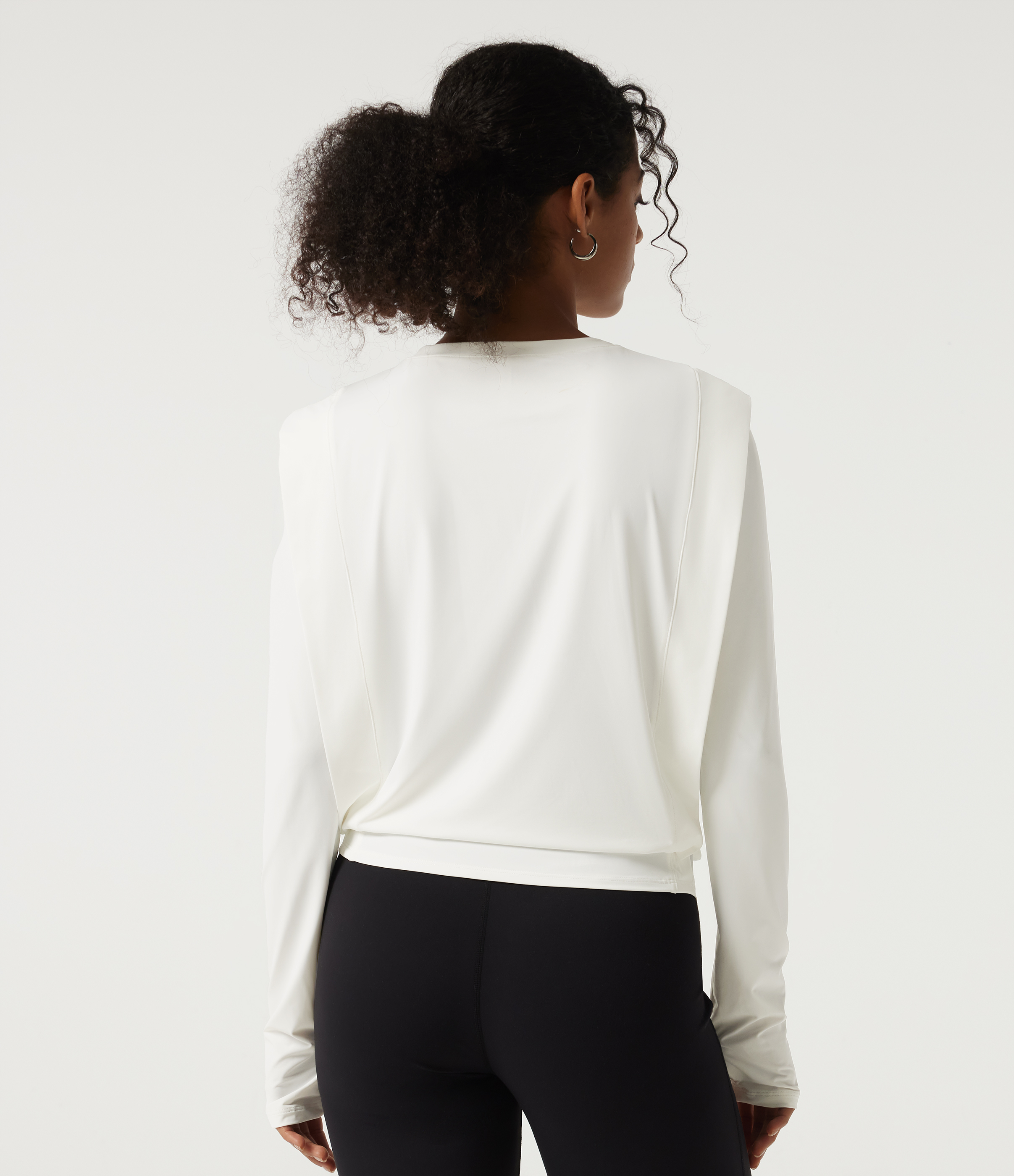 Weiß Yoga-Sport-Top mit Rundhalsausschnitt, langen Ärmeln, Daumenlöchern und InstantCool - UPF50+ / 2