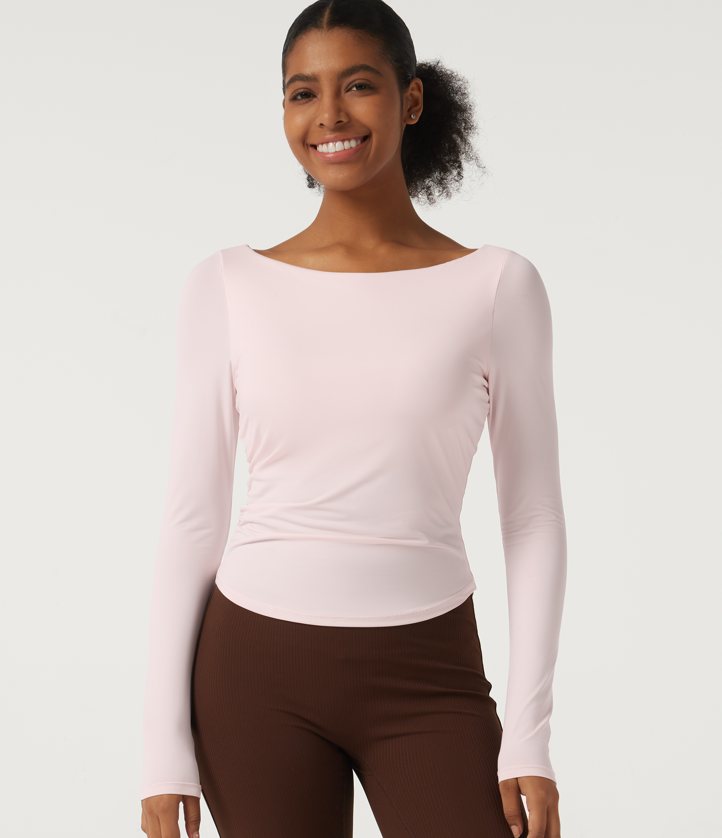Quick Dry Boat Neck Long Sleeve Yoga Sports Top with Built-in Bra