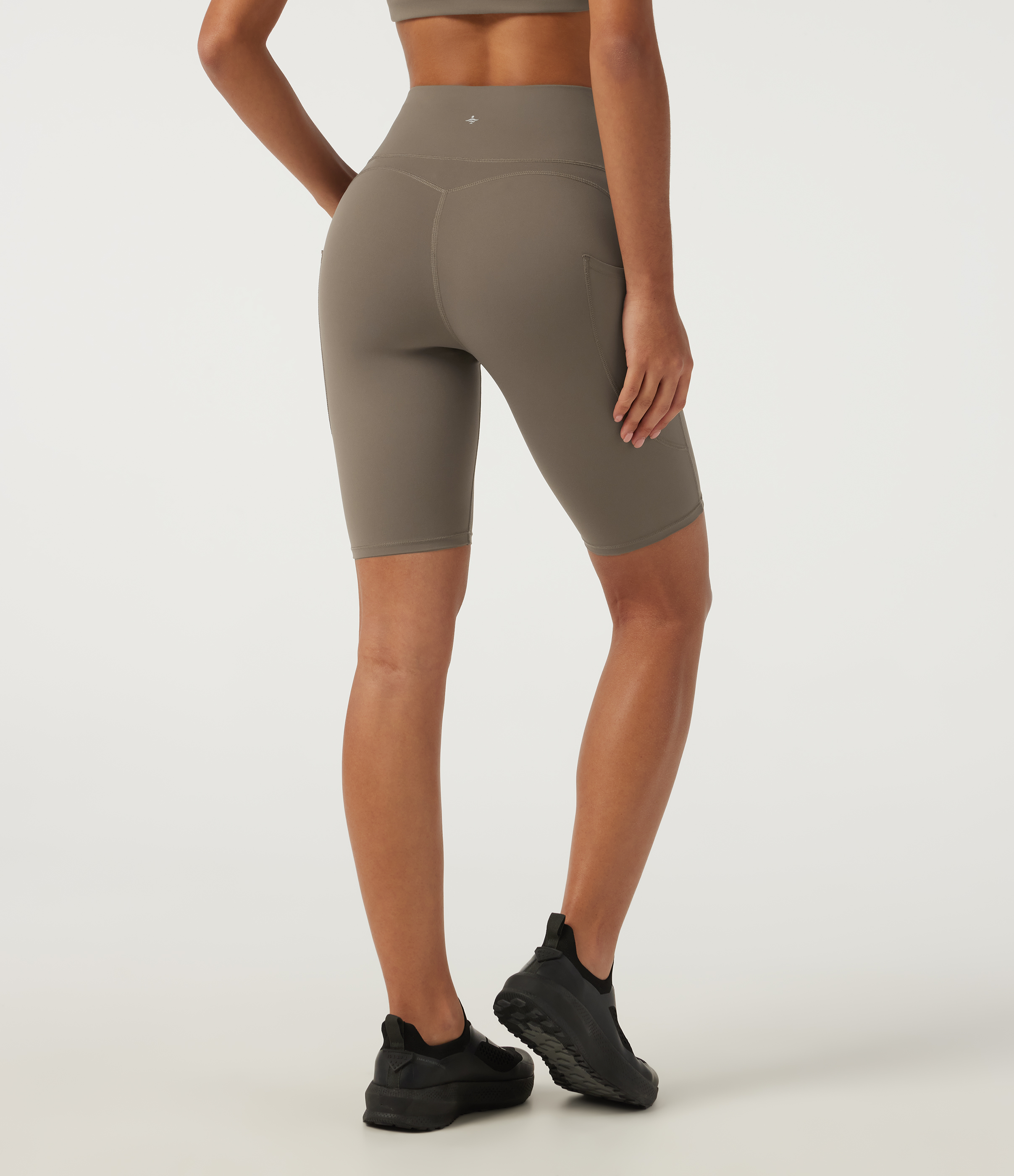 Dawn Brown Halara UltraSculpt™ High Waisted Tummy Control Cycling Bikers 9" with Pockets / 2