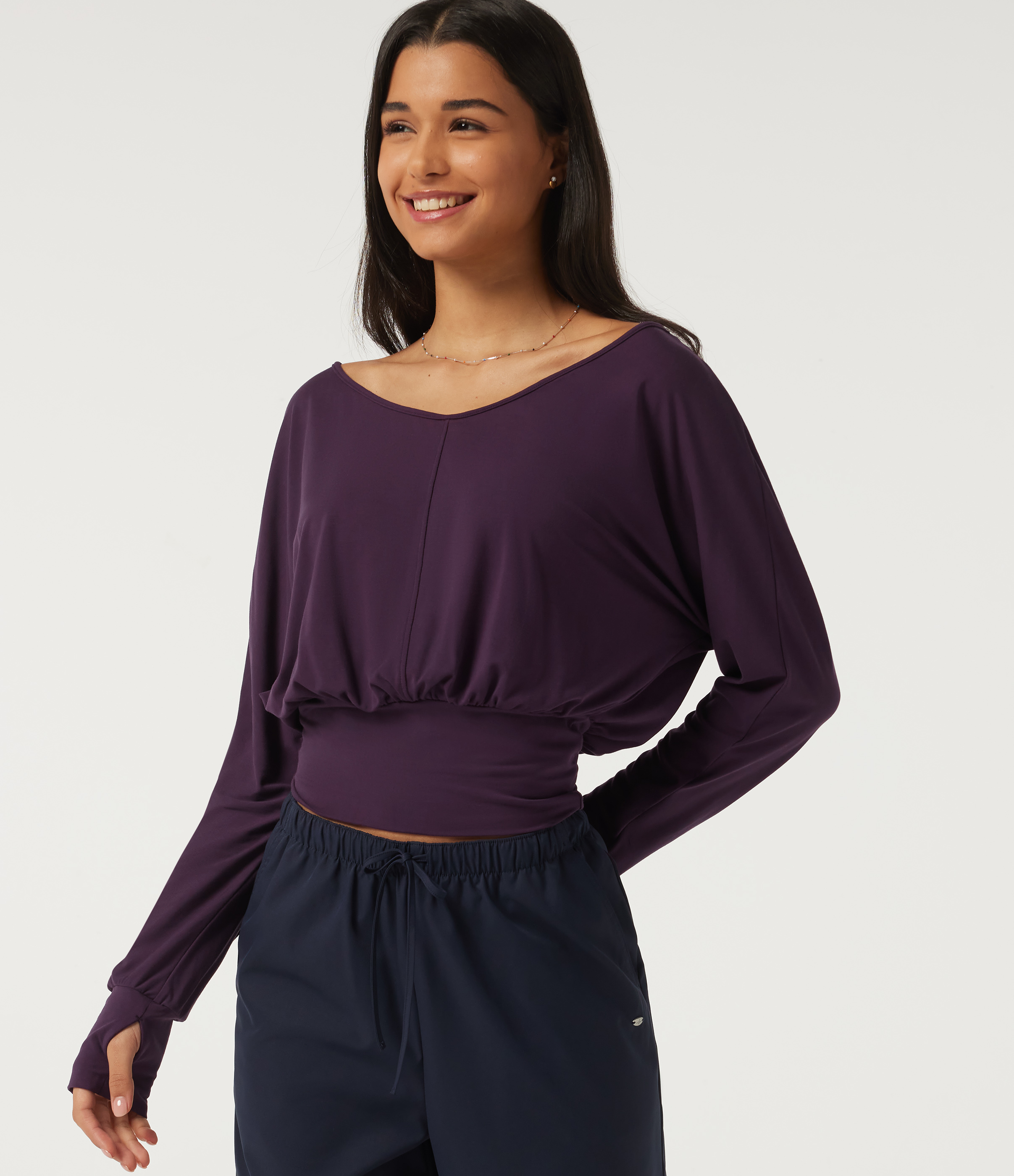V Neck Batwing Long Sleeve Casual Top with Thumbholes