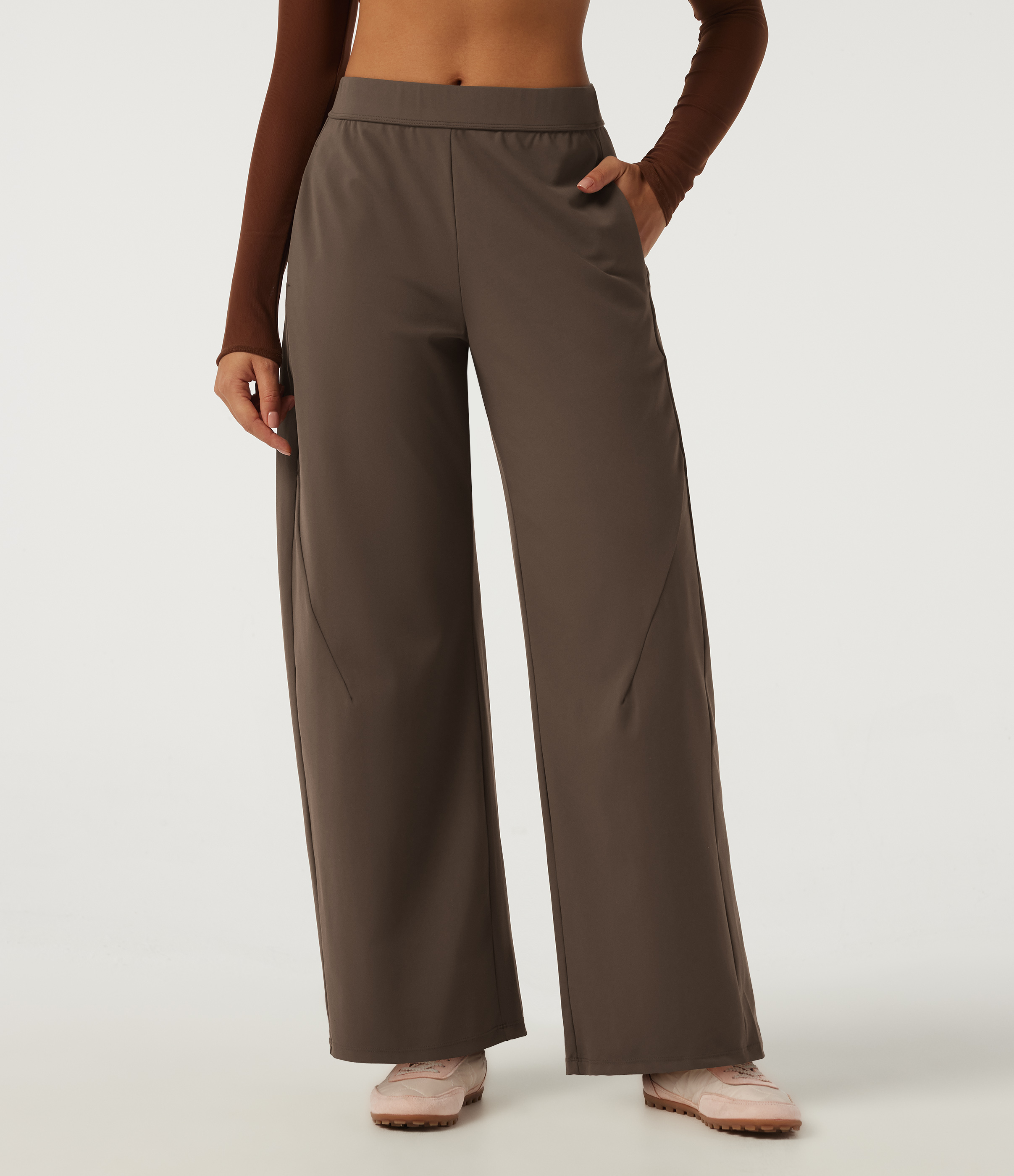 Halara DayStretch™ Mid Rise Barrel Leg Yoga Pants with Pockets