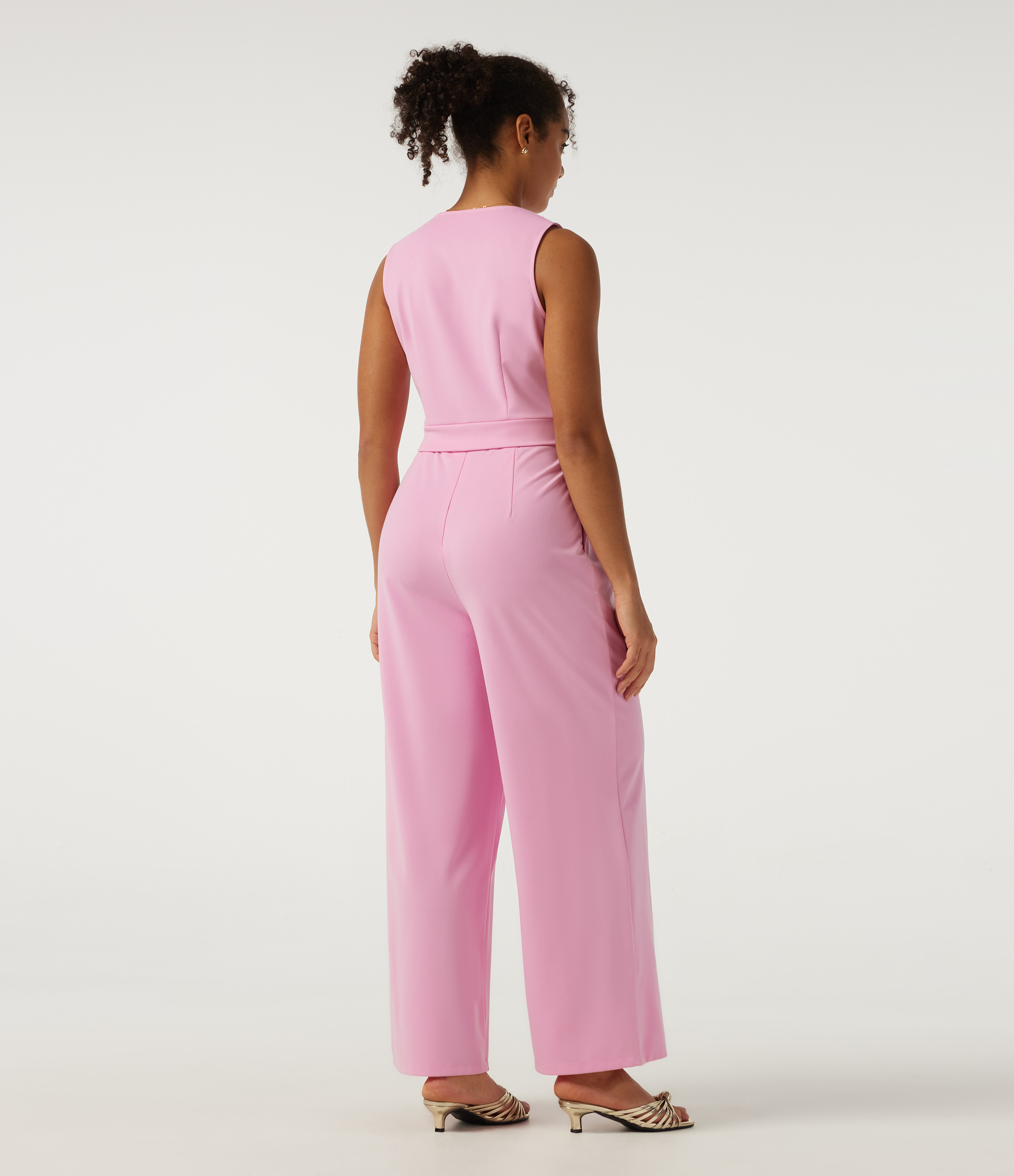 Prism Pink Ärmelloser Jumpsuit mit V-Ausschnitt, weitem Bein und Taschen - Easy Peezy Edition / 2