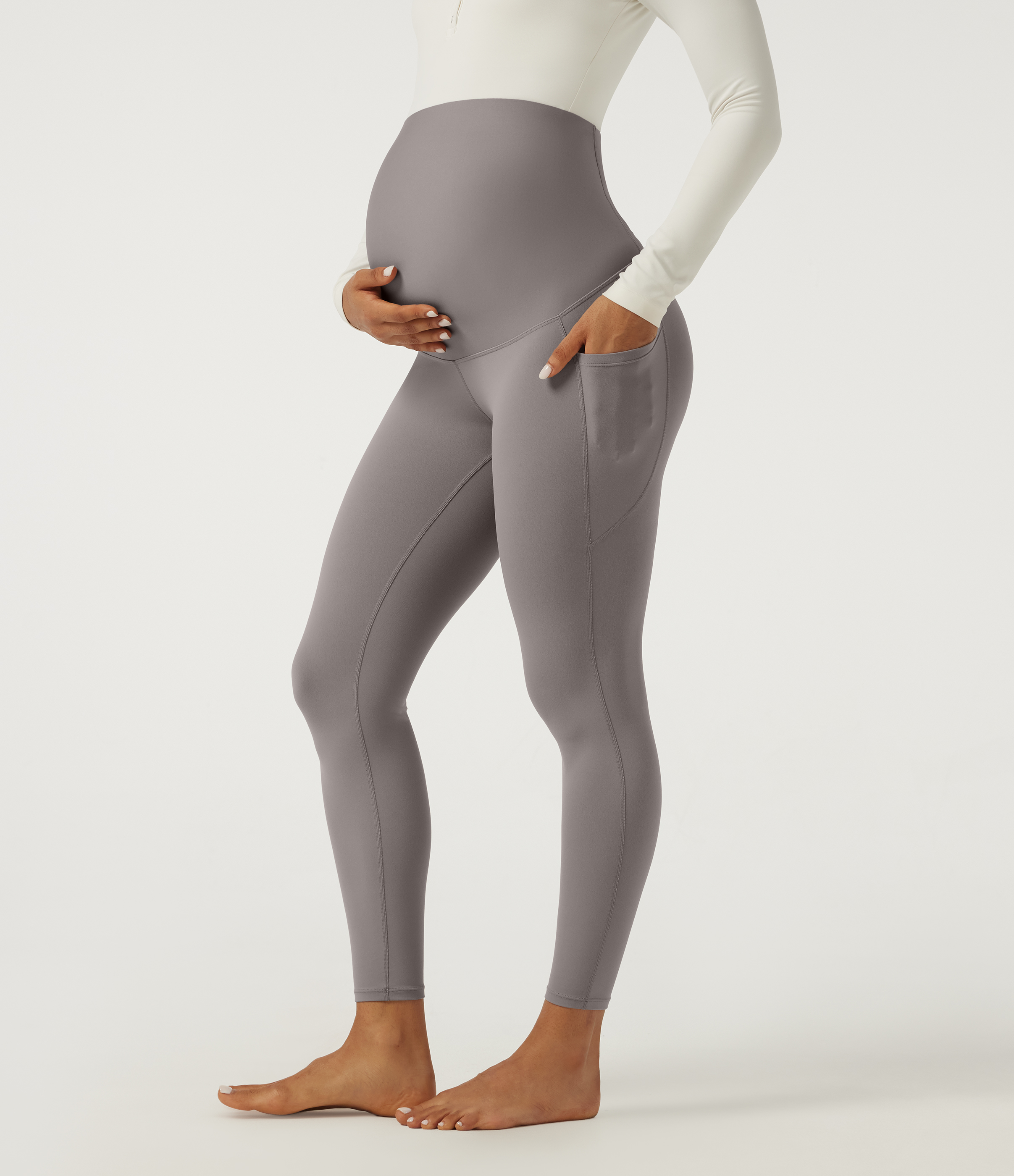 SoftlyZero™ Leggings de yoga de maternité 7/8, super taille haute, coupe skinny, avec poches