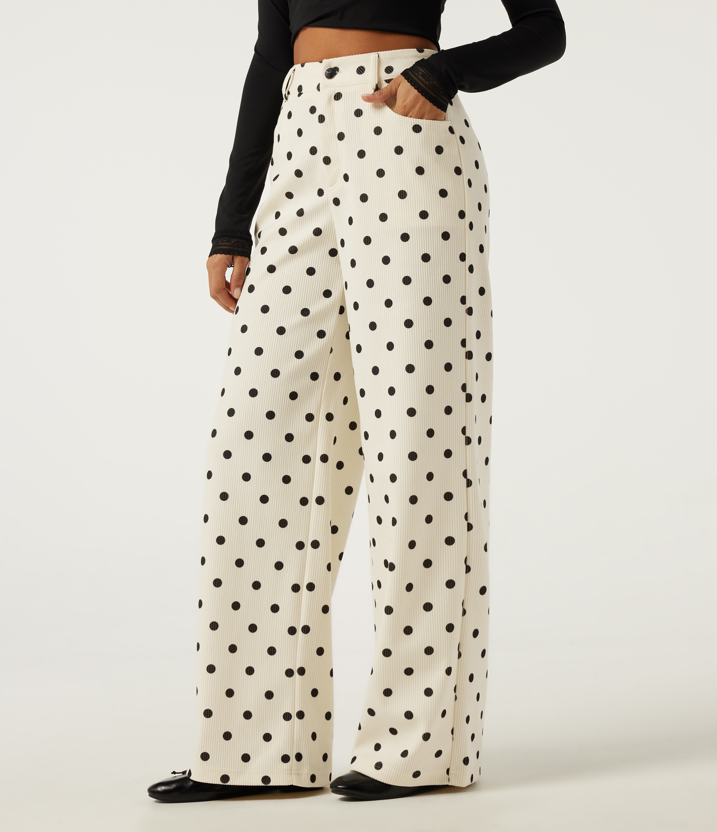 Pantalon taille haute en velours côtelé à pois, coupe large avec poches