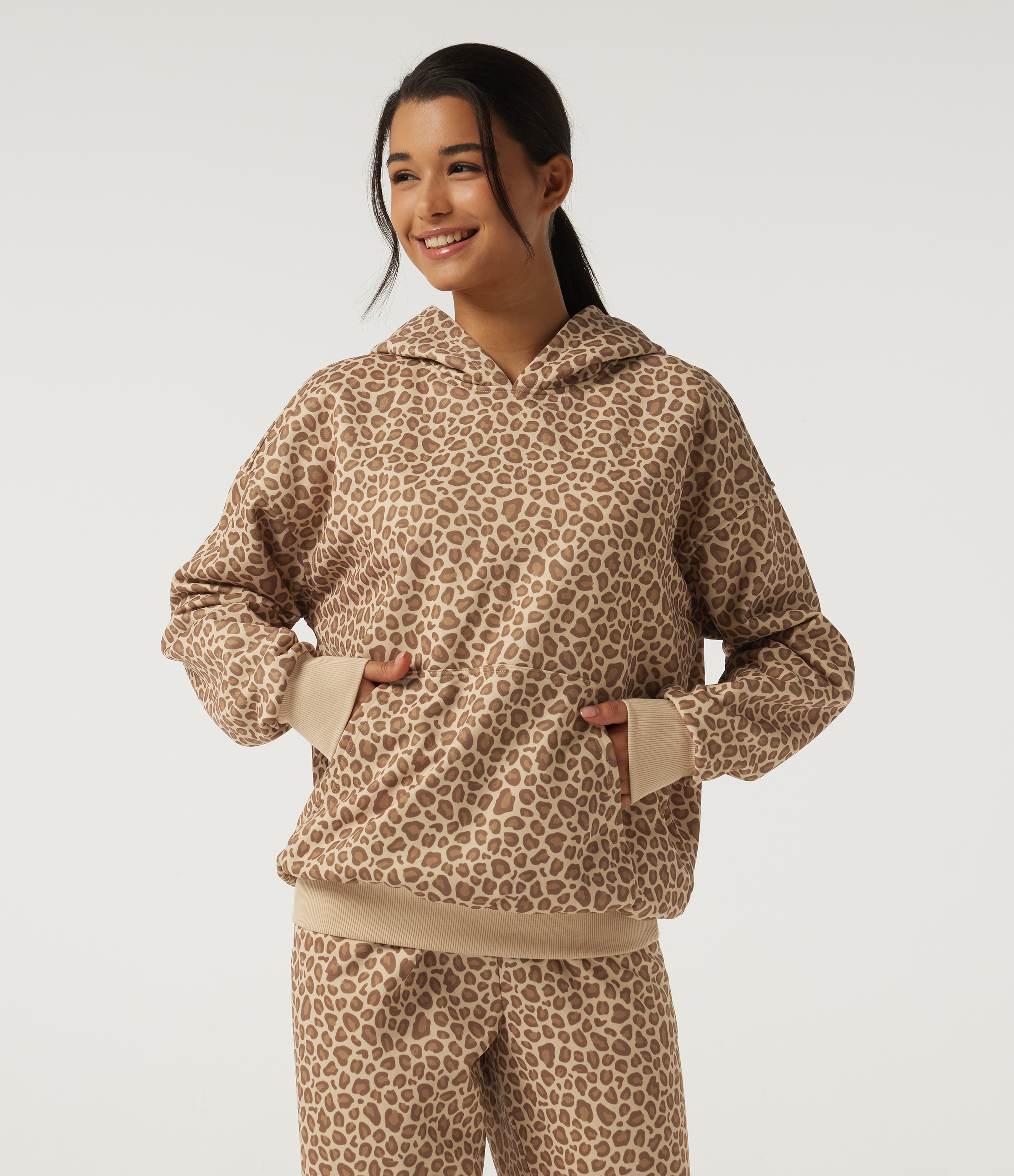 Hooded Long Sleeve Leopard Print Casual Sweatshirt with Pocket