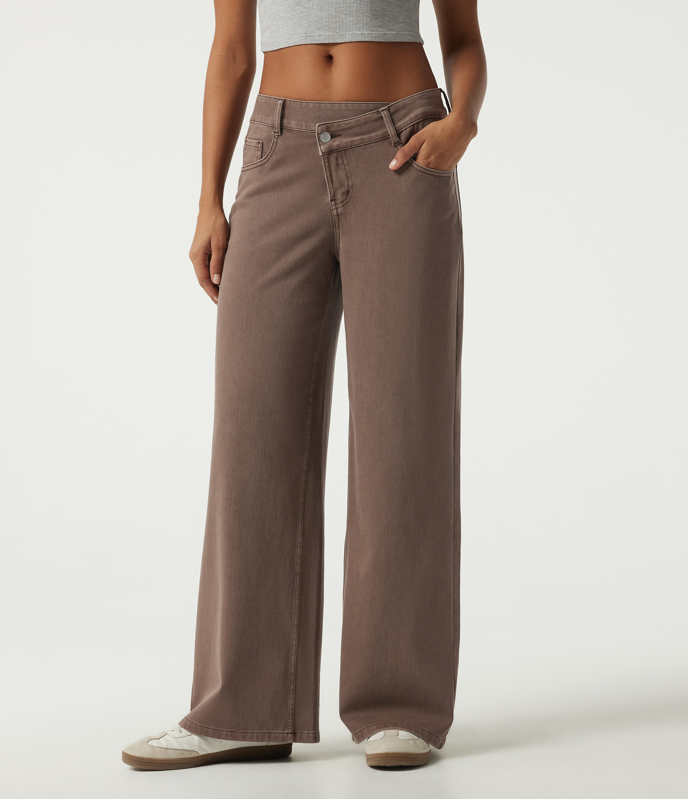 Jean coloré Halara Flex™ à taille basse asymétrique, coupe large avec poches