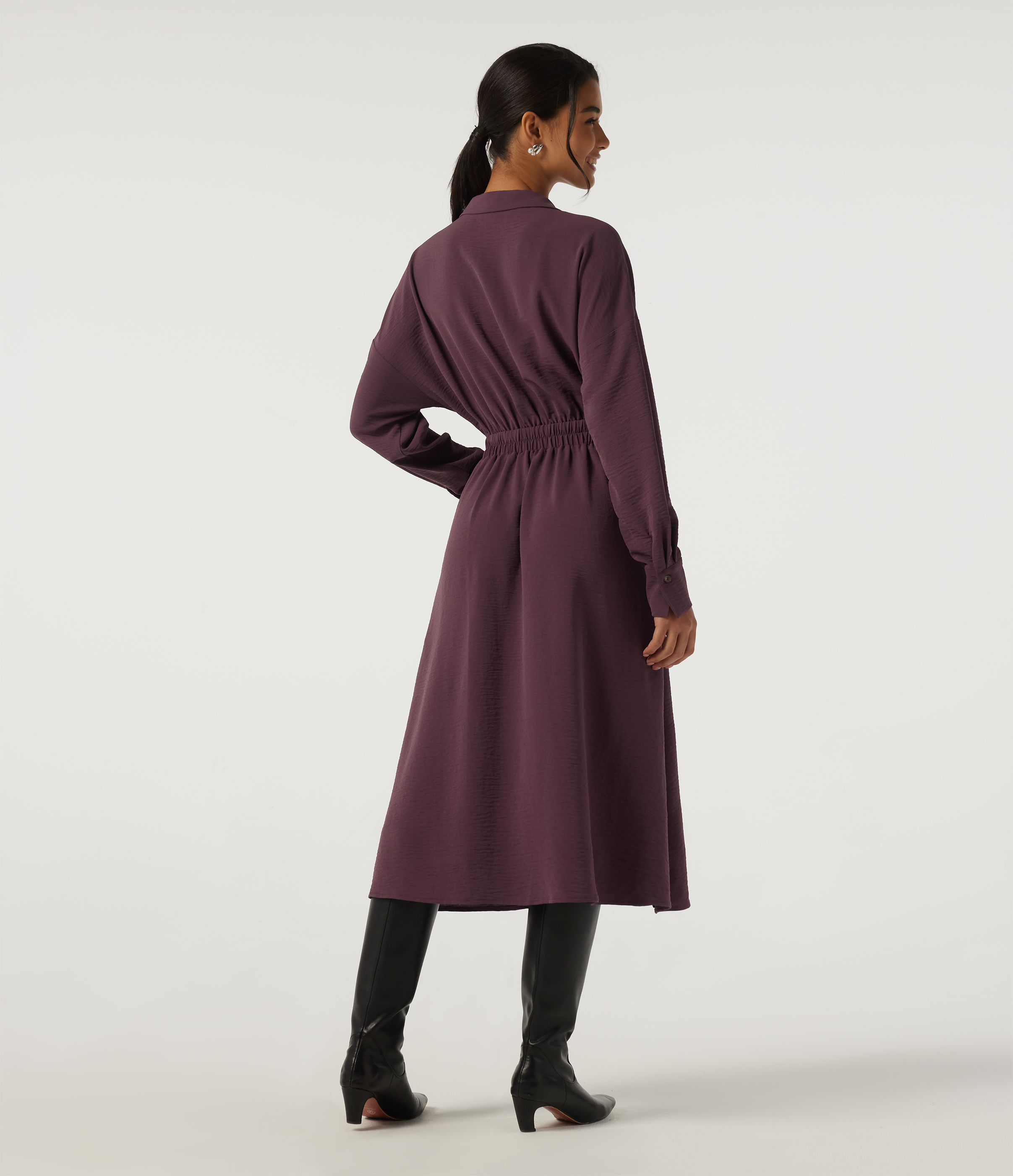 Plum Wine Lässiges Midikleid in Leinenoptik mit Reverskragen, Seitentaschen und langen Ärmeln / 2