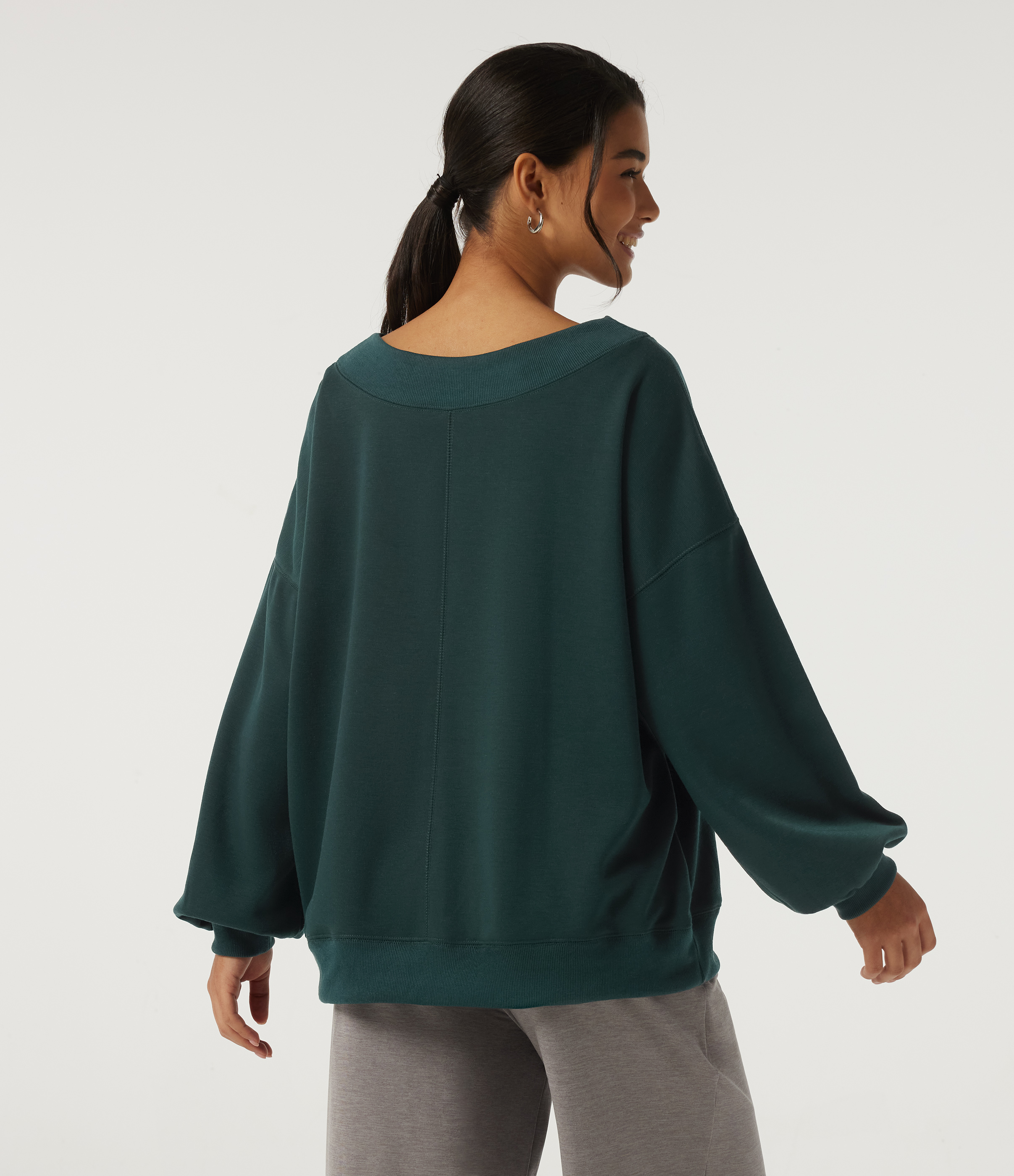Darkest Spruce Round Neck Long Sleeve Fleece Casual Sweatshirt / 2
