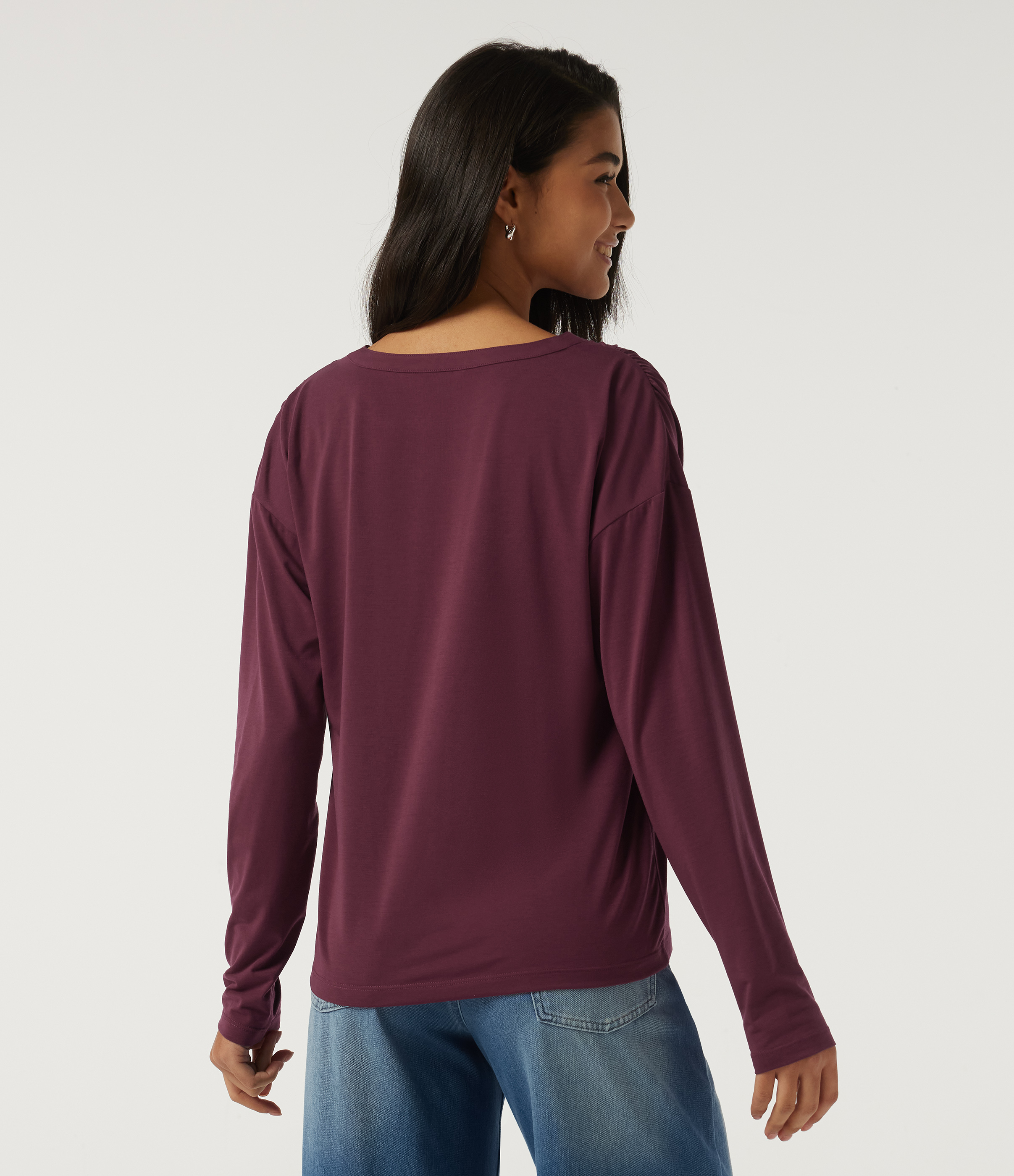 Tibetan Red Gerafftes Büro-Top mit Henley-Ausschnitt und langen Ärmeln - schnelltrocknend / 2