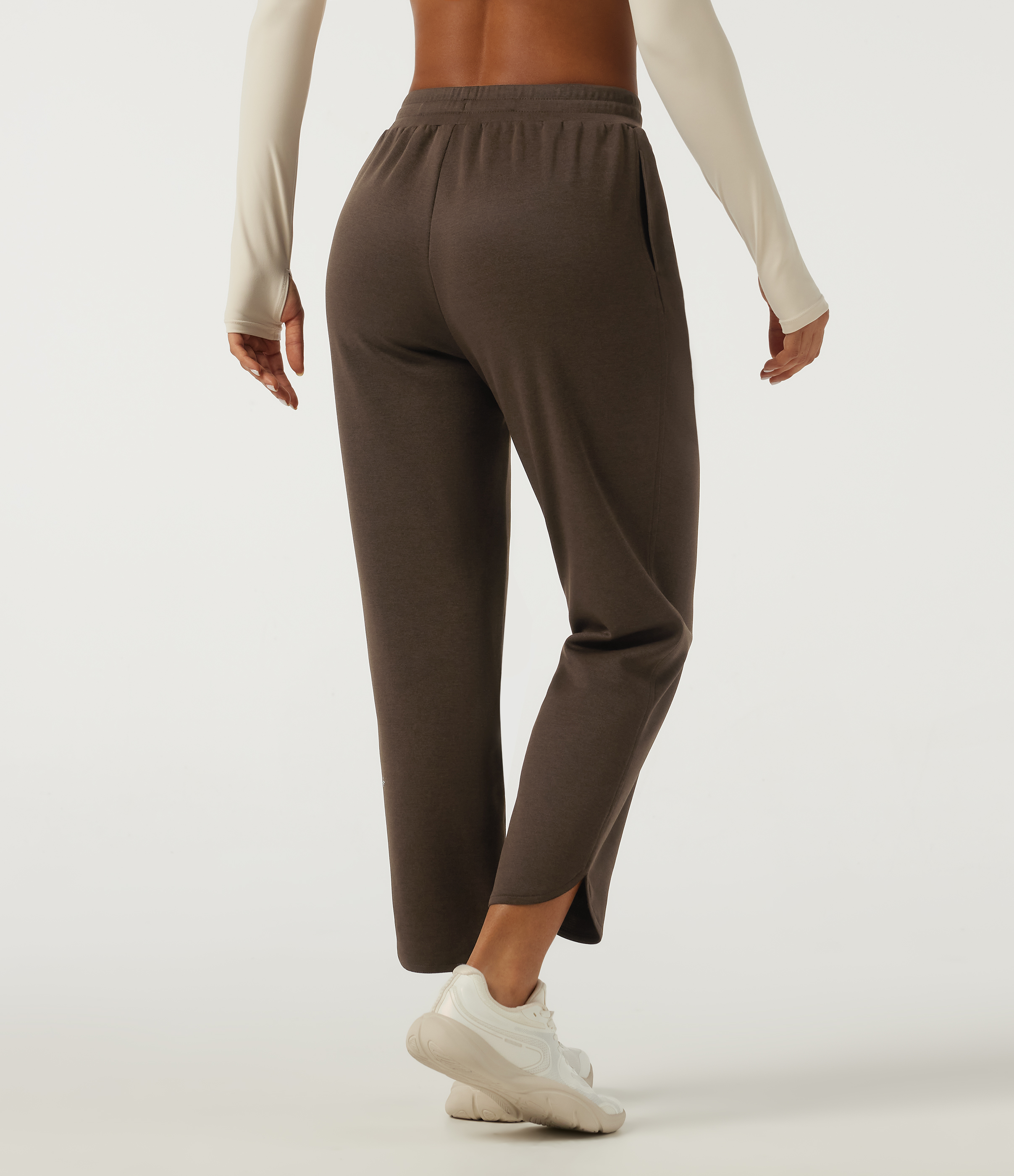 Smoked Pecan Mid Rise Drawstring Workout Pants with Pockets / 2