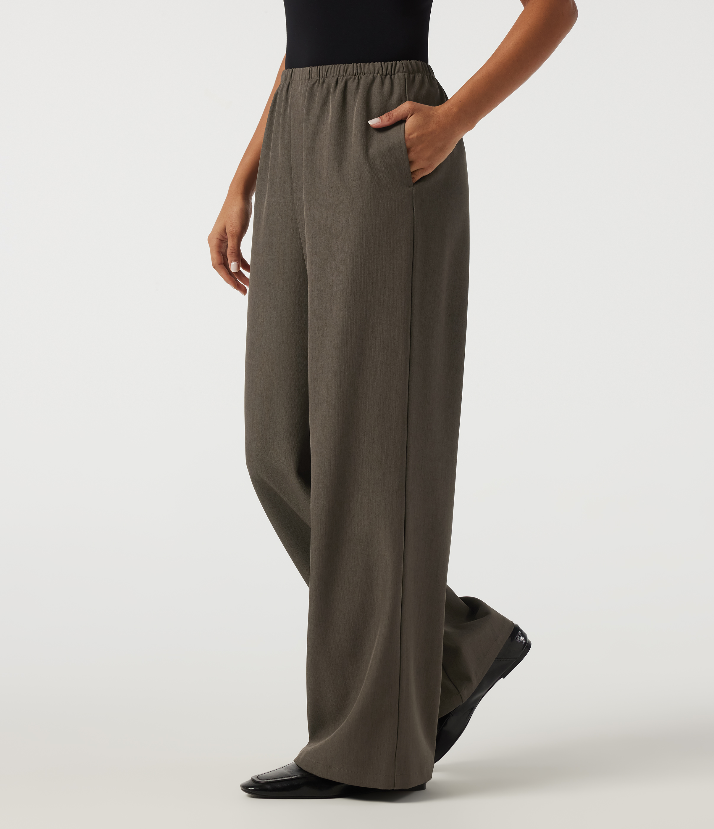 Mid Rise Straight Leg Work Pants with Pockets 